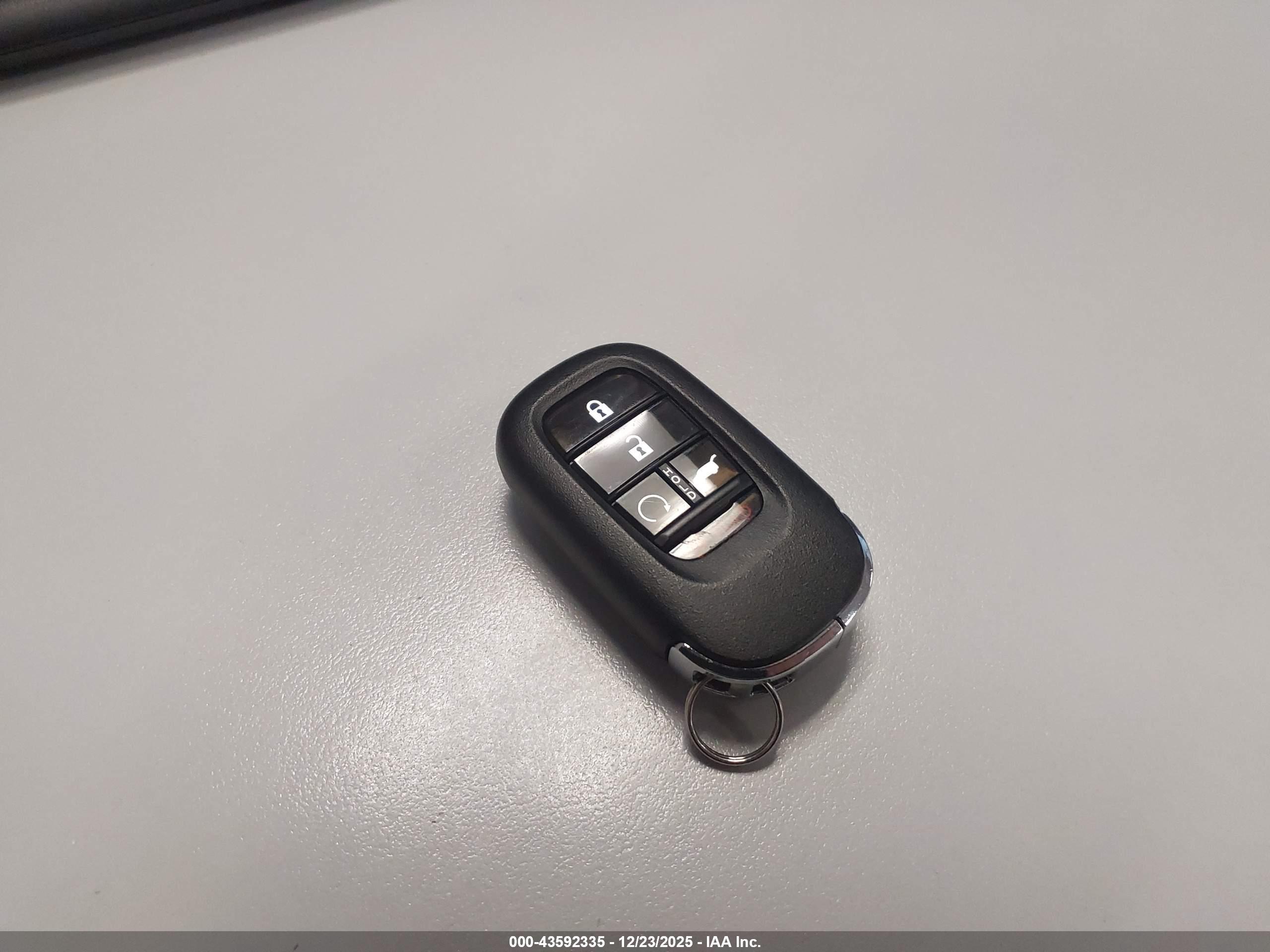 HONDA CR-V image 11