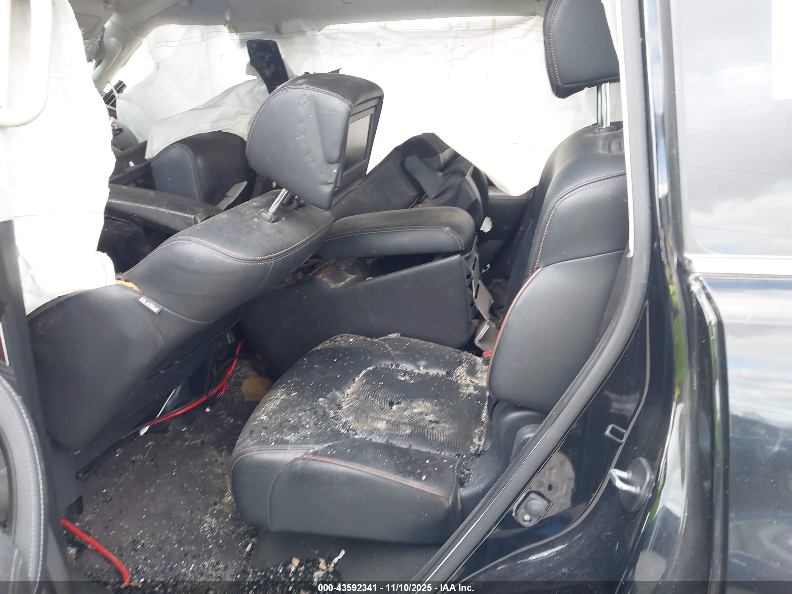 NISSAN ARMADA image 8