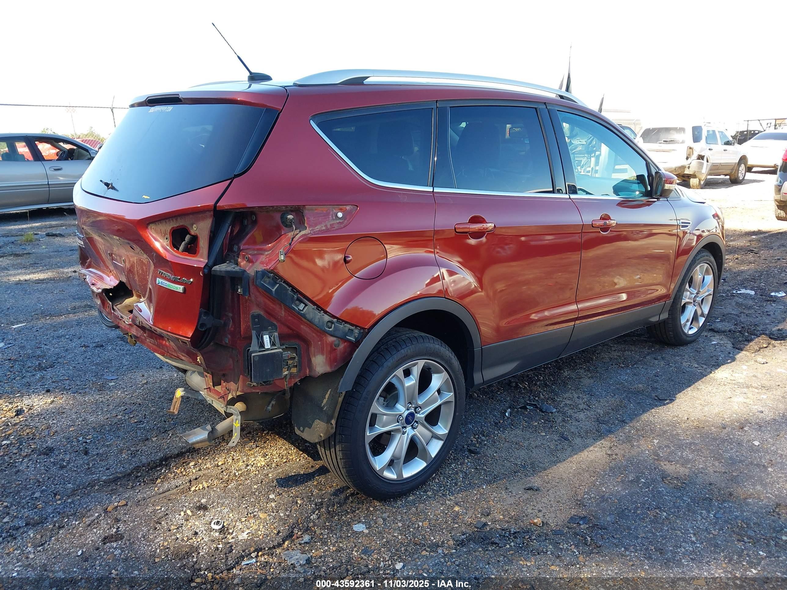 FORD ESCAPE image 4