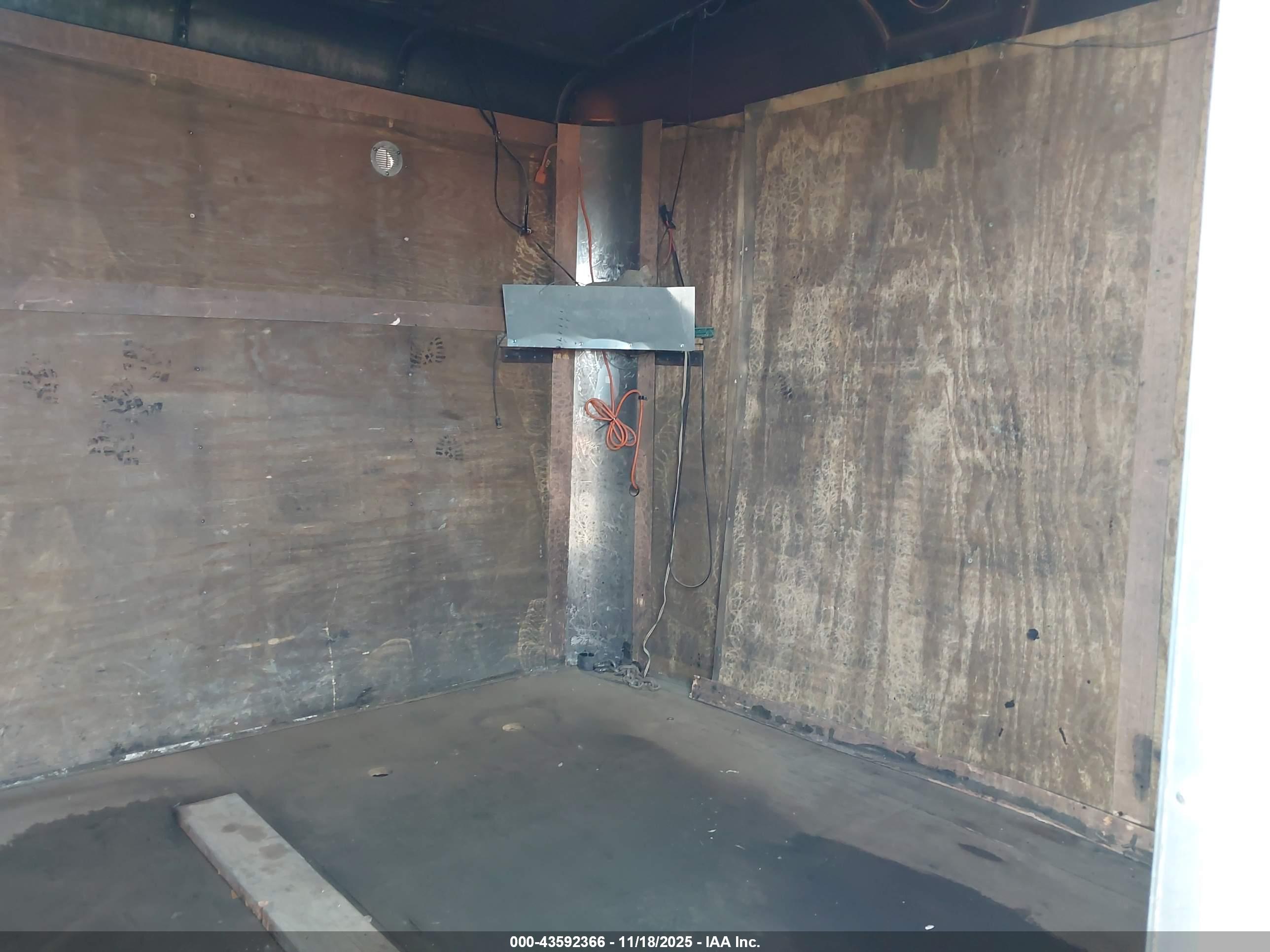 HOMESTEADER TRAILER image 5