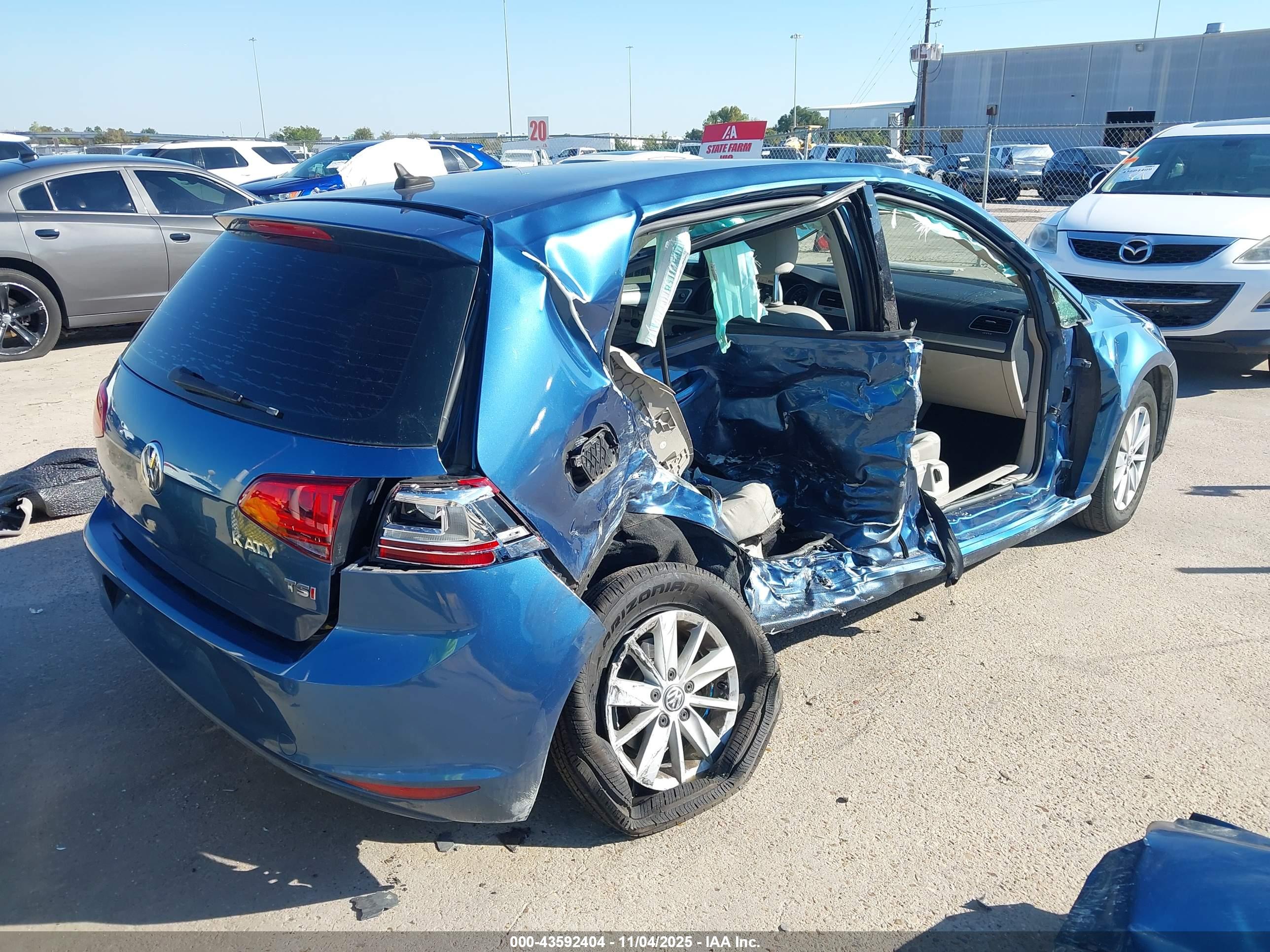 VOLKSWAGEN GOLF image 4