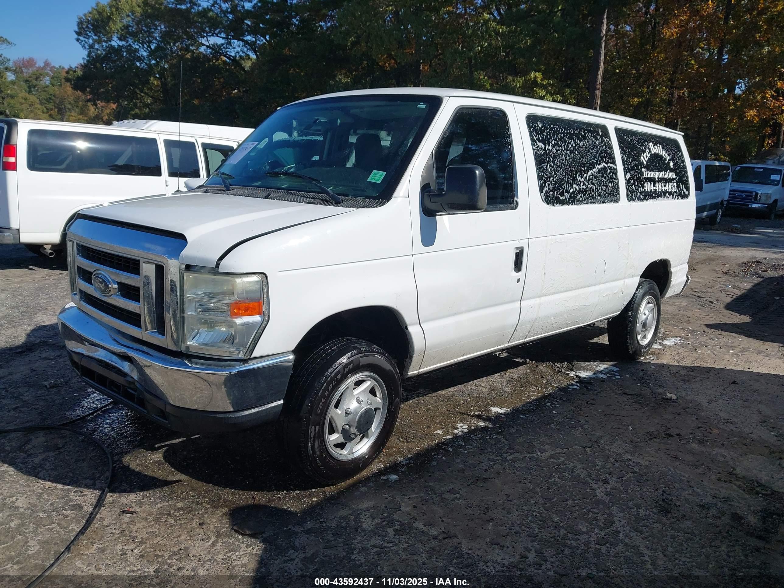 FORD E-350 image 2