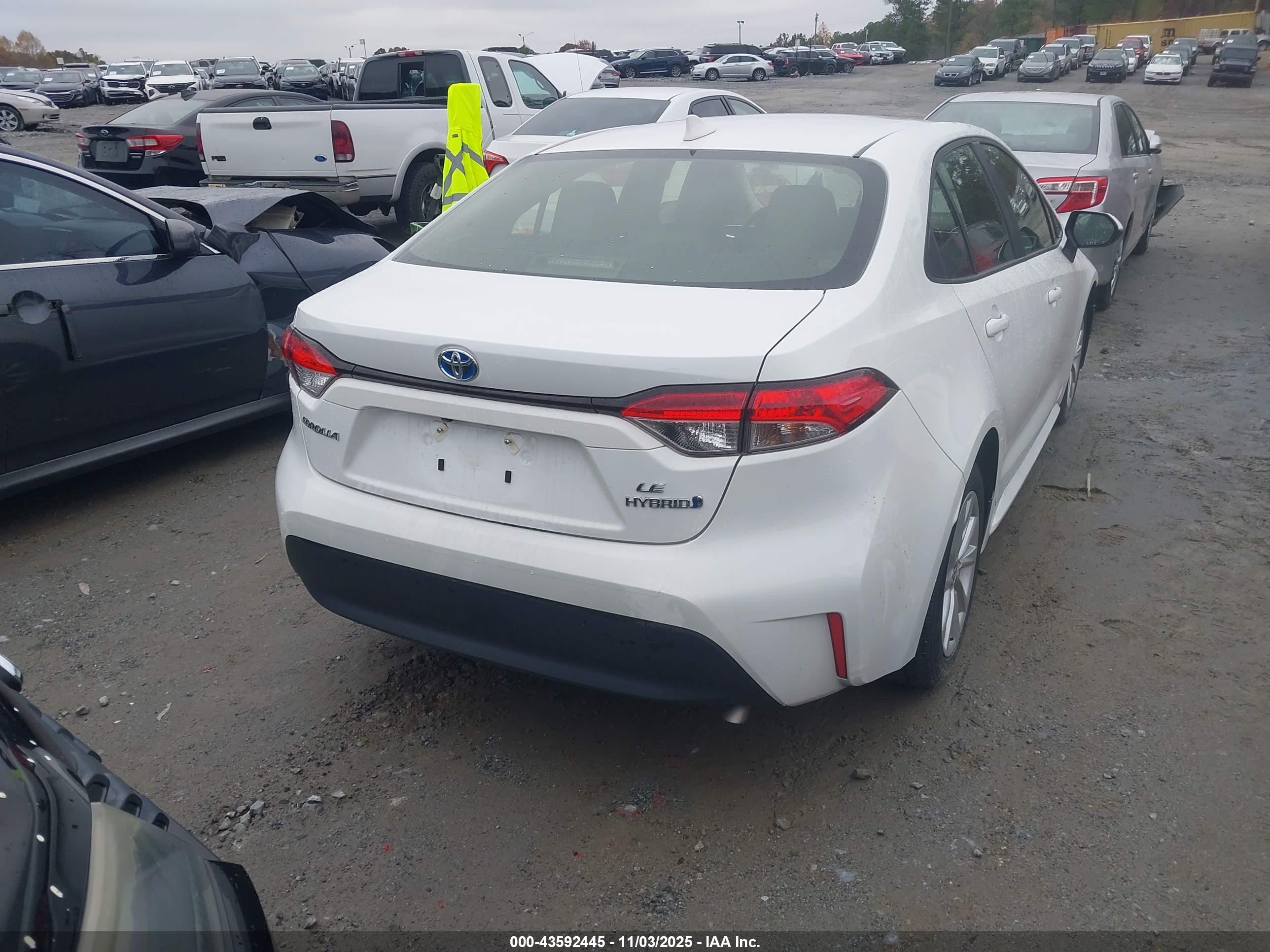 TOYOTA COROLLA image 4