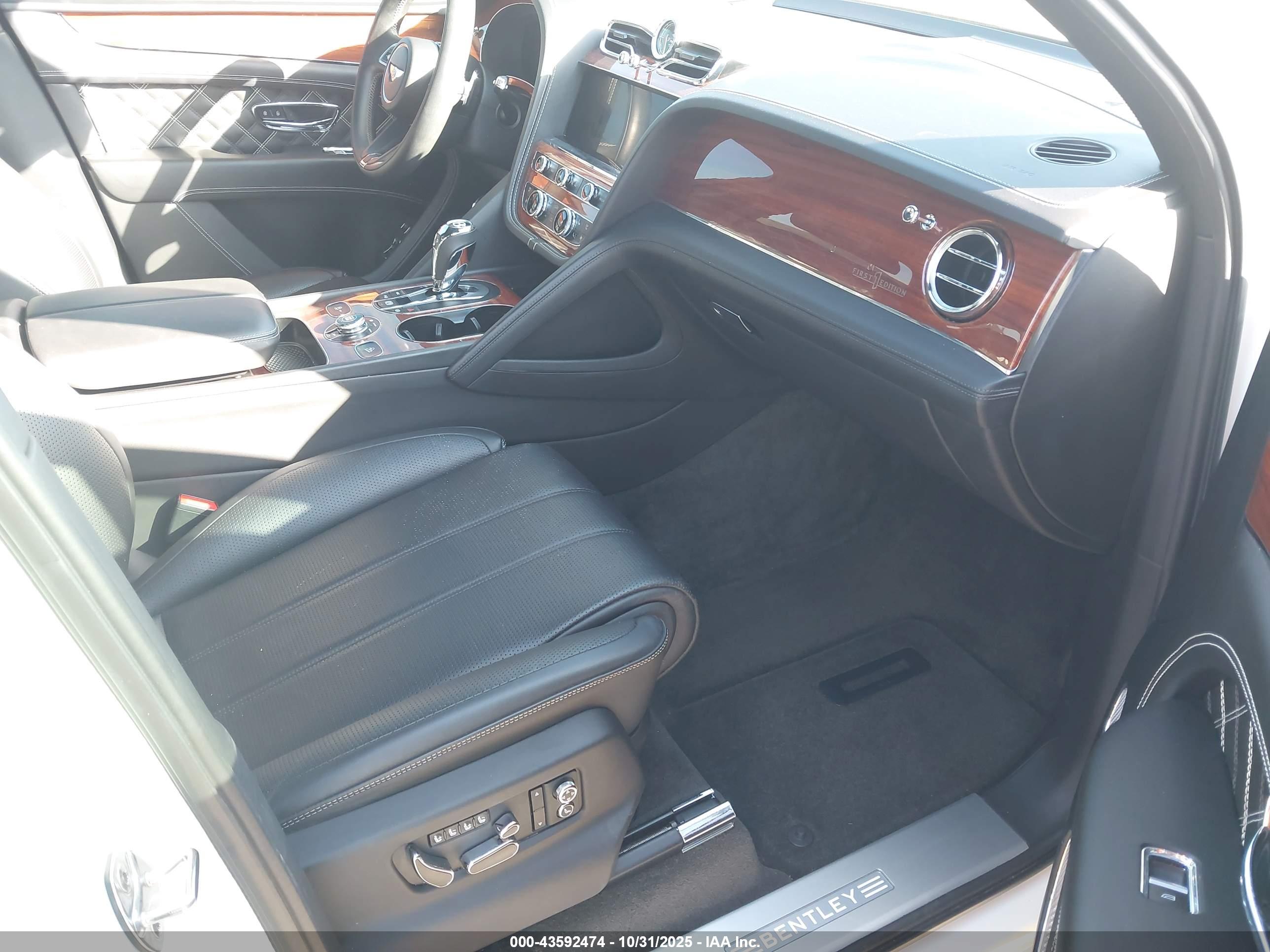 BENTLEY BENTAYGA image 5