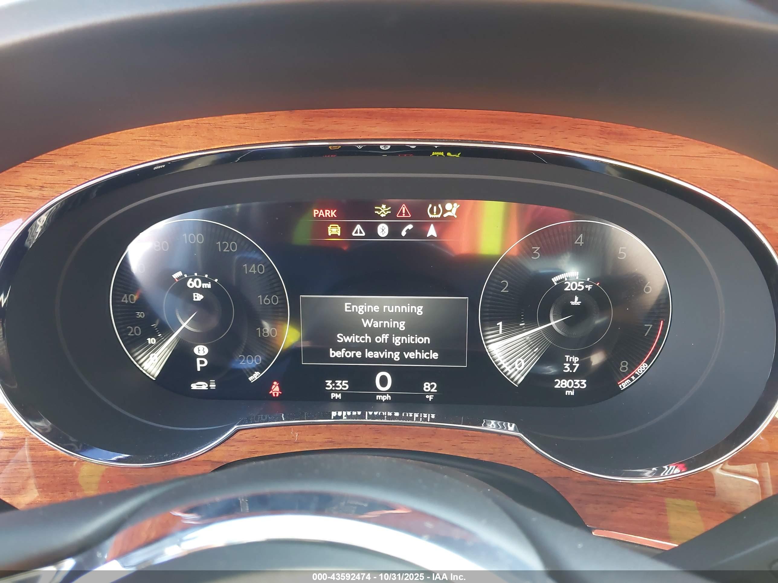 BENTLEY BENTAYGA image 7