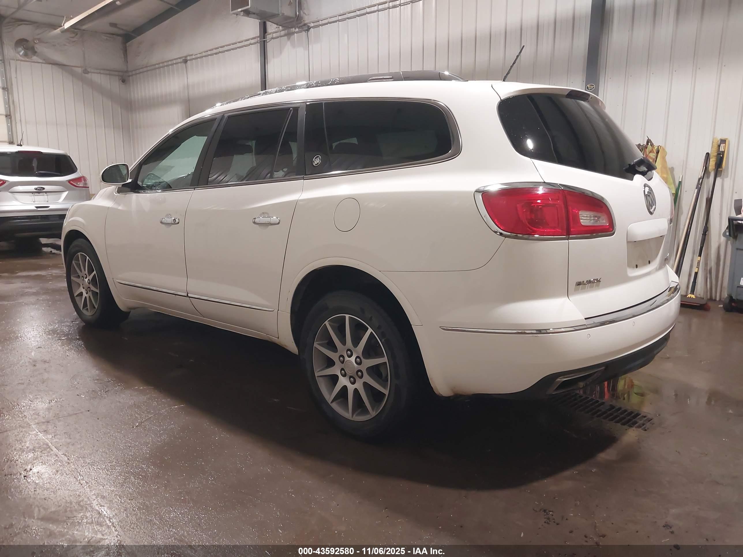 BUICK ENCLAVE image 3