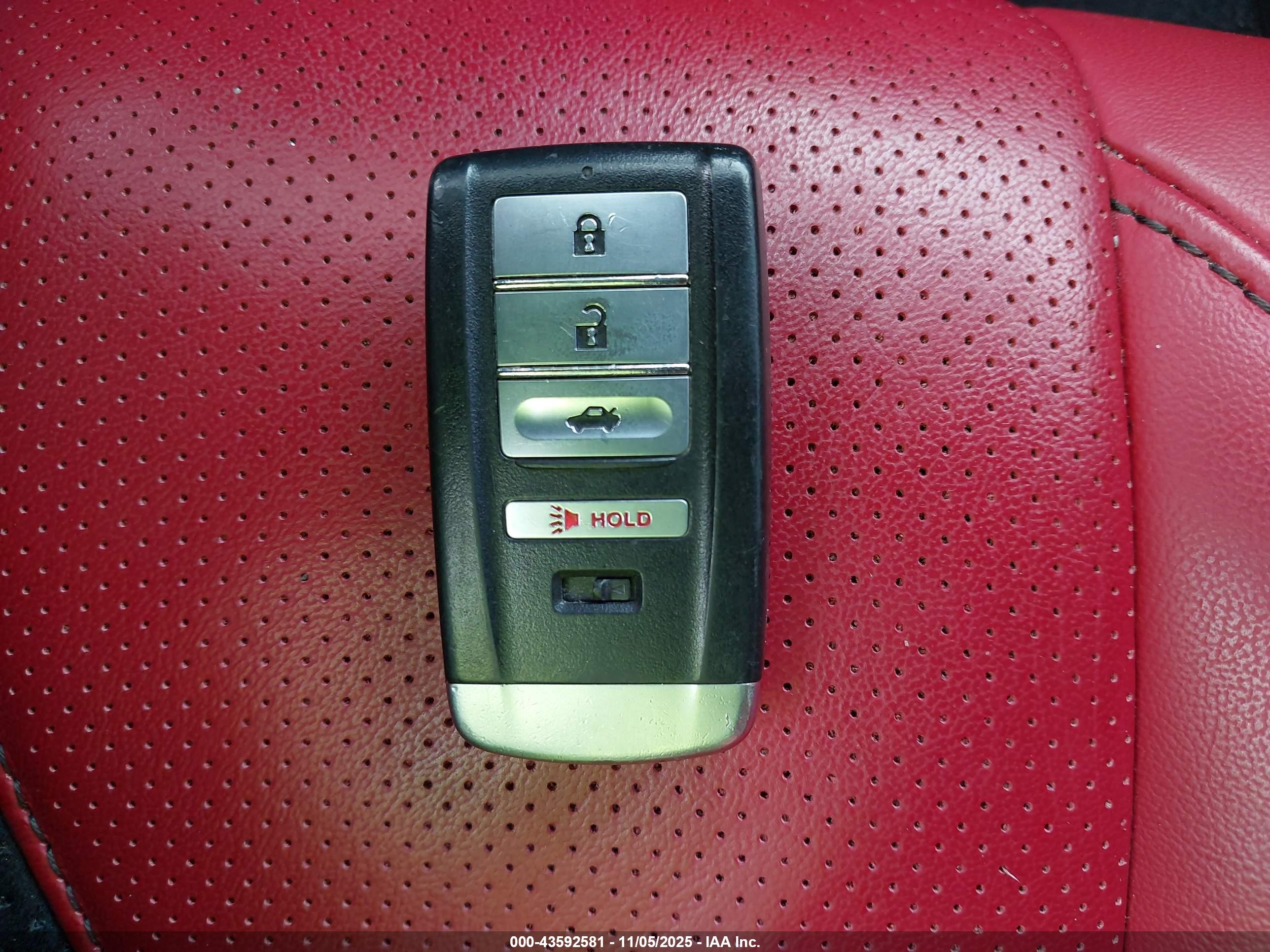 ACURA TLX image 11