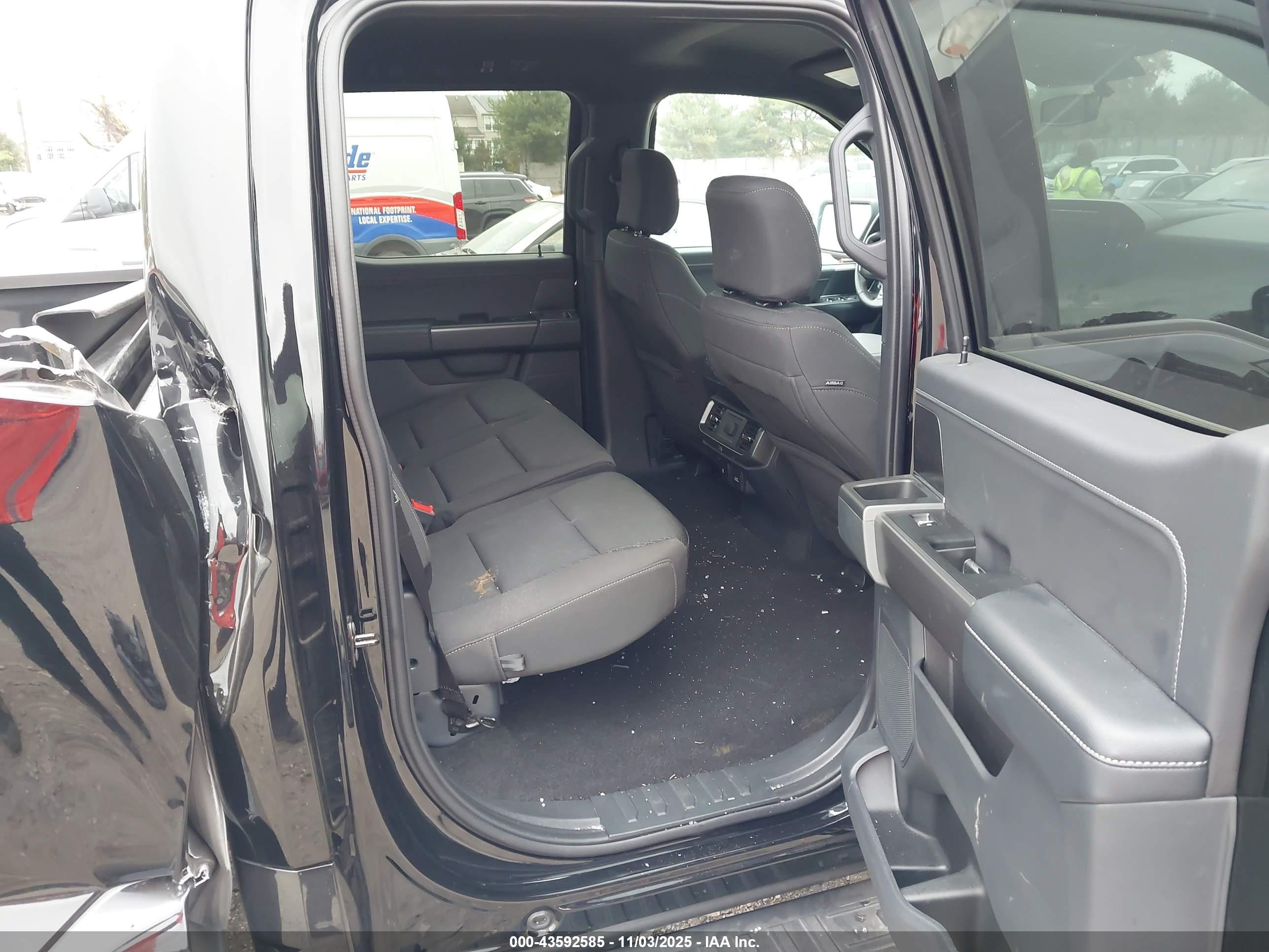 FORD F-150 image 8