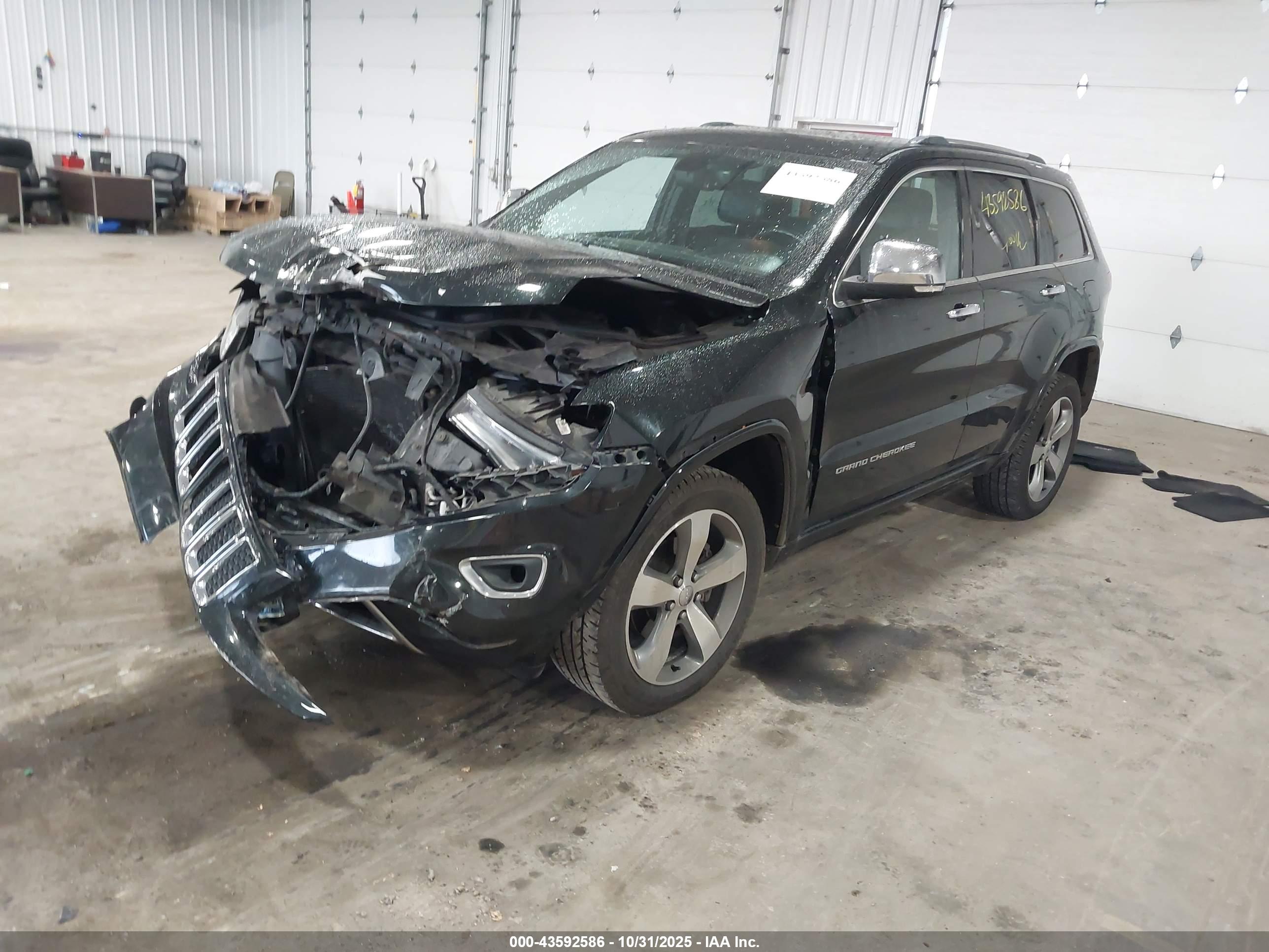 JEEP GRAND image 2