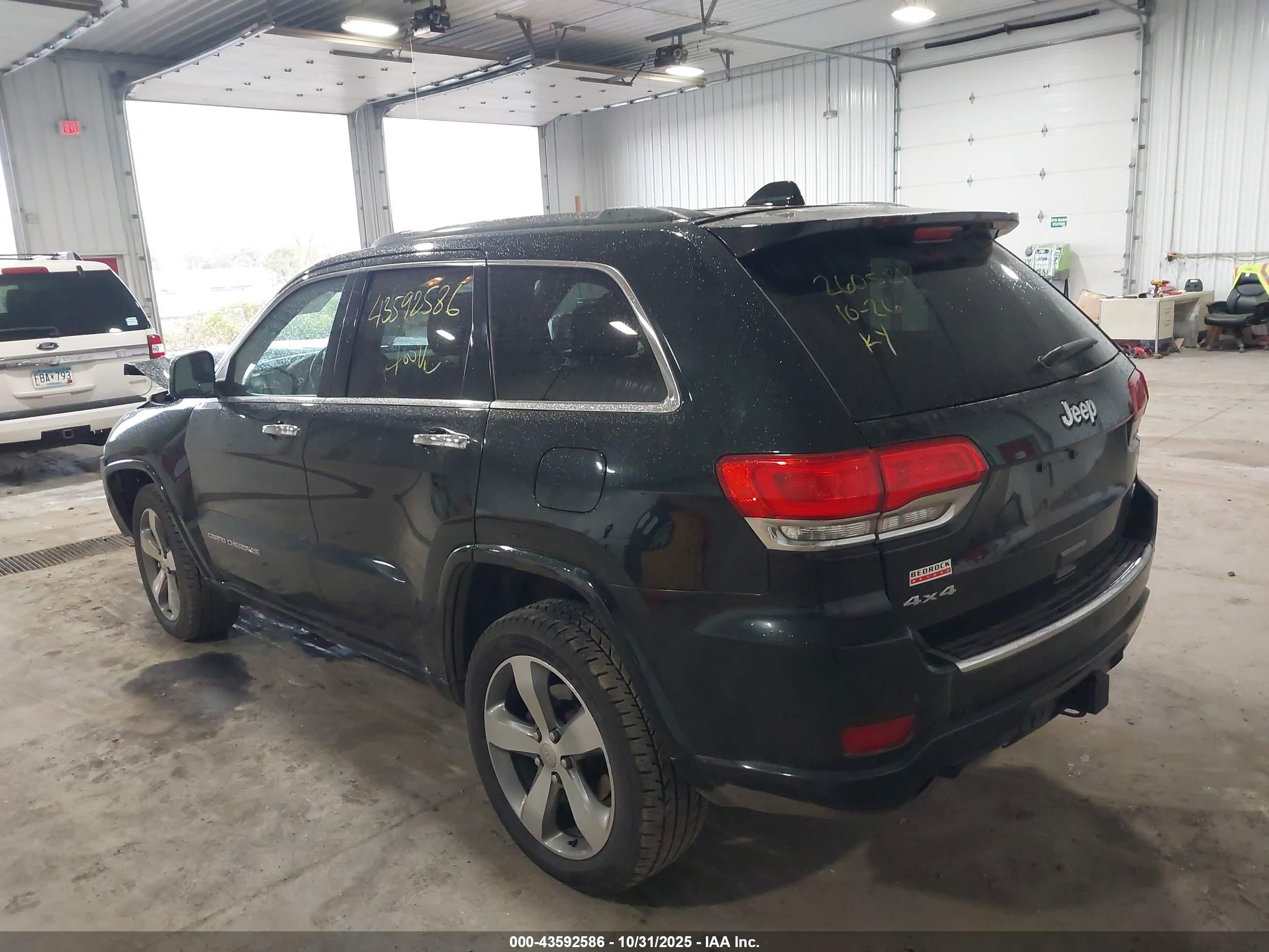 JEEP GRAND image 3