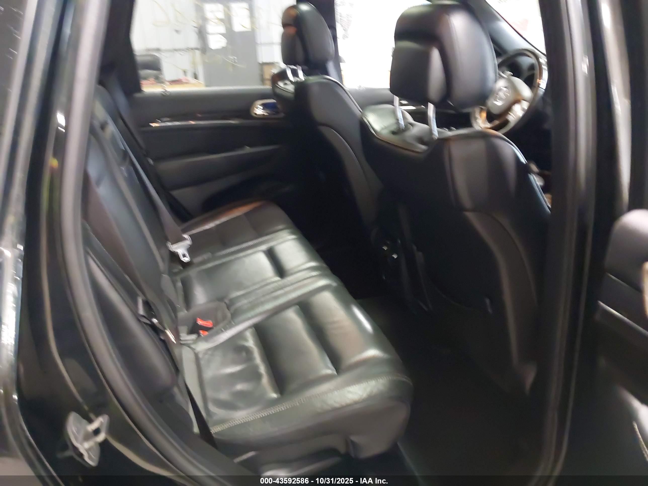 JEEP GRAND image 8