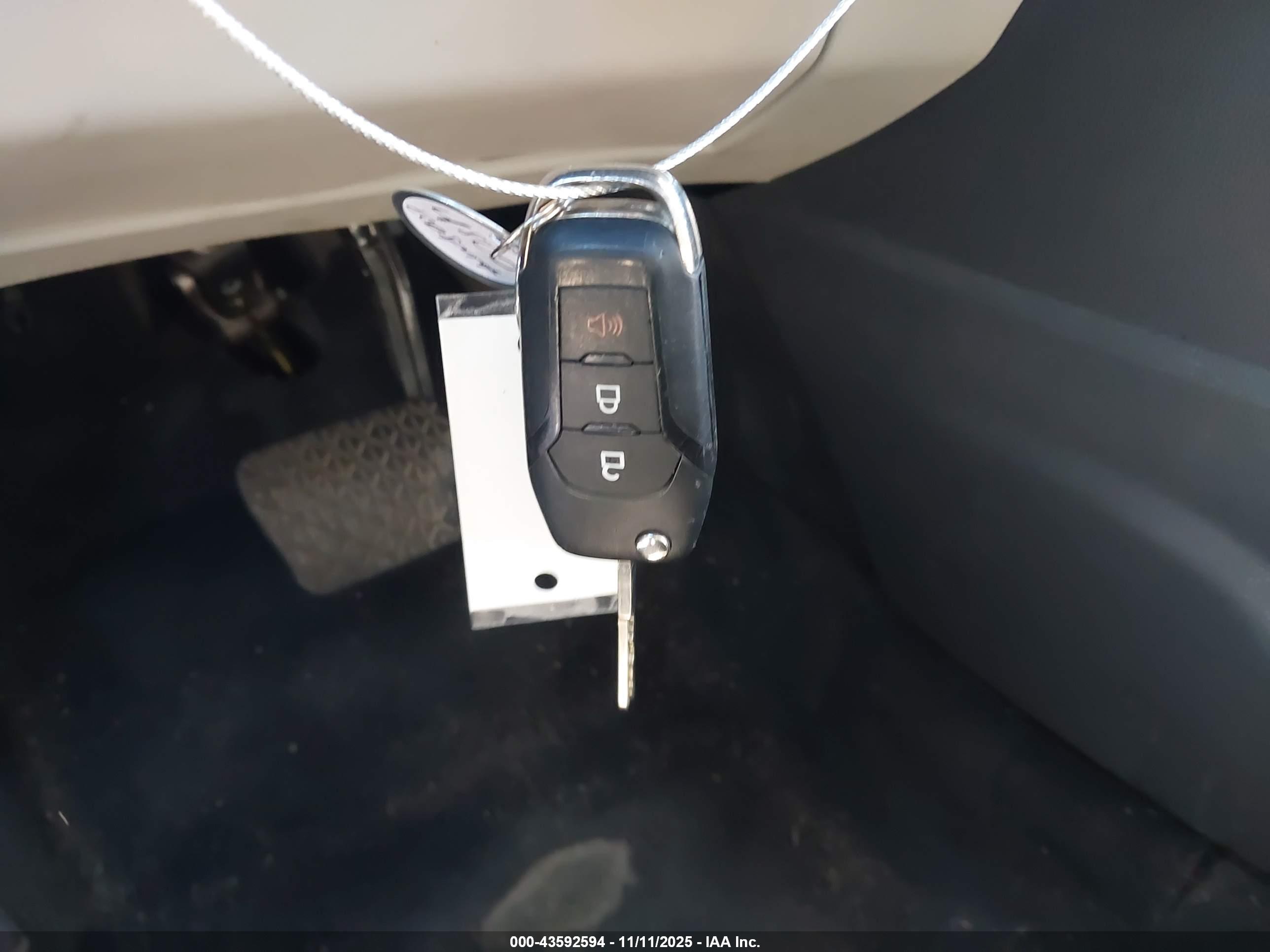 FORD ECOSPORT image 11