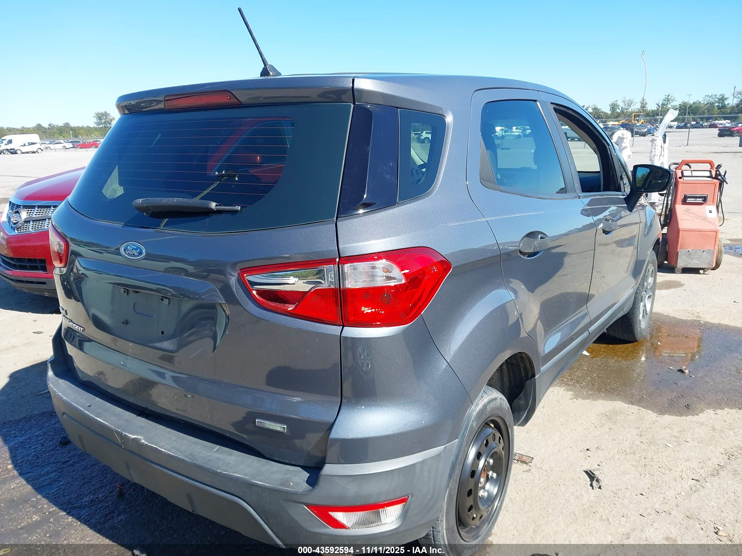 FORD ECOSPORT image 4