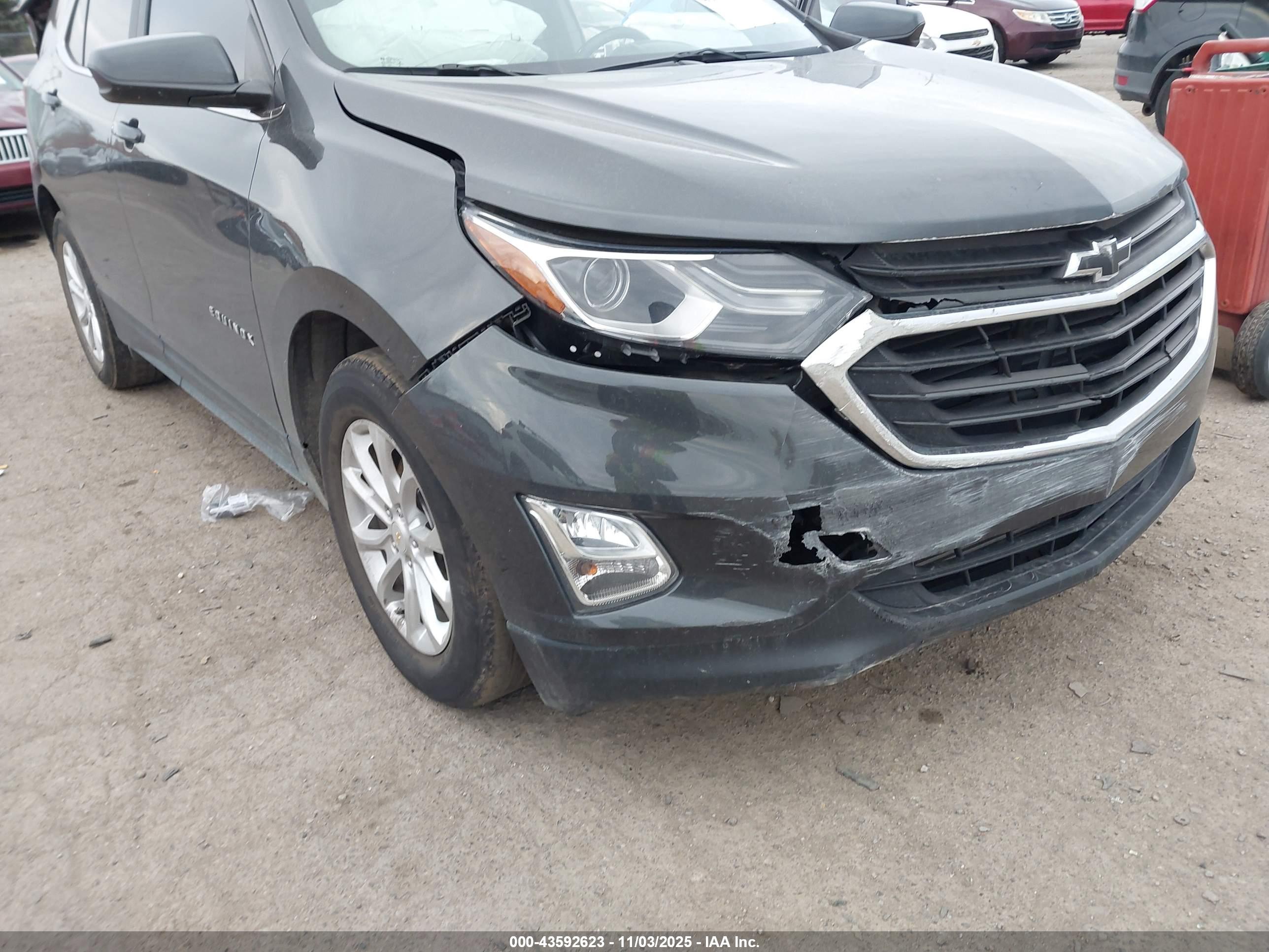 CHEVROLET EQUINOX image 6