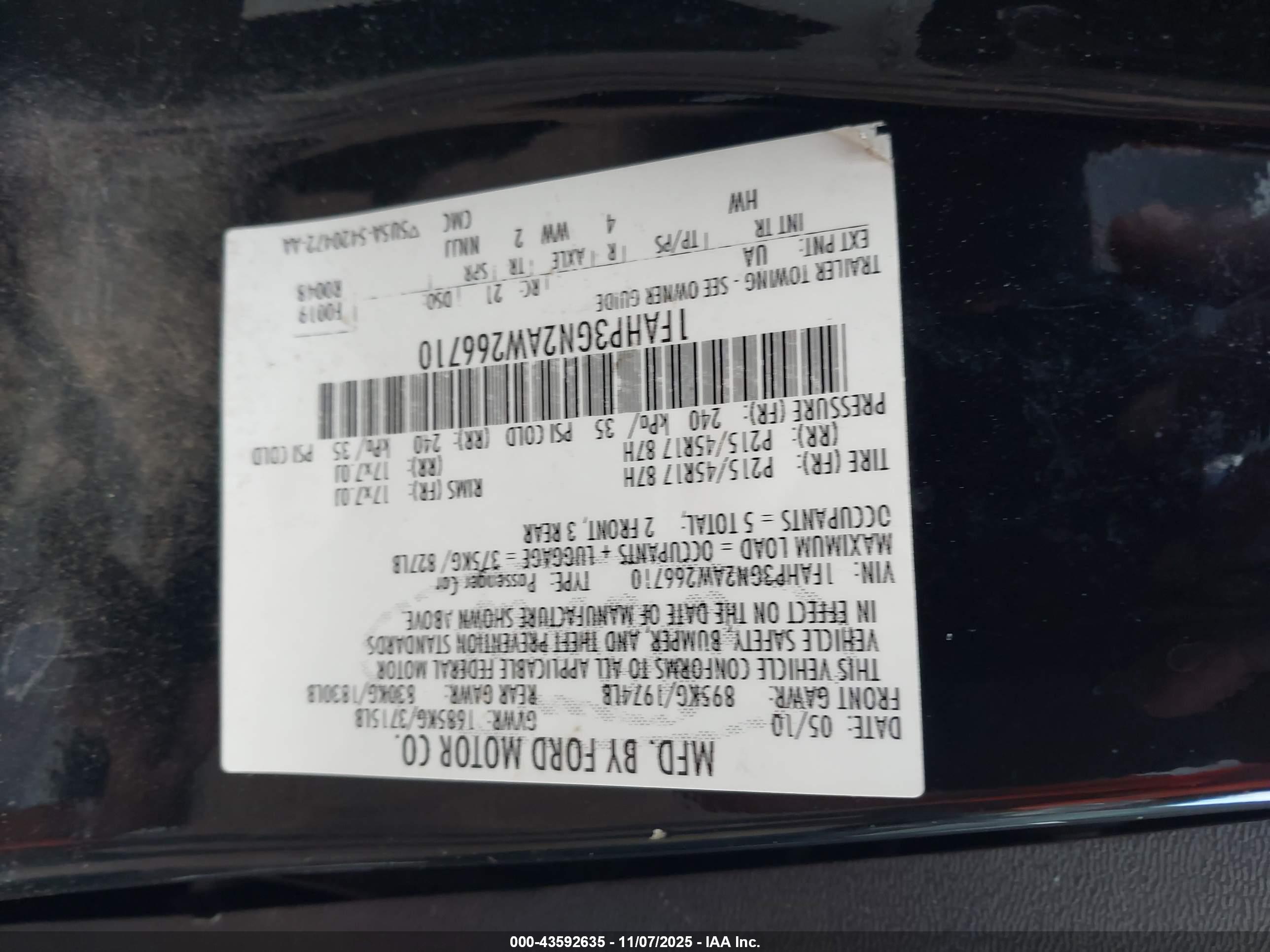 FORD FOCUS image 9