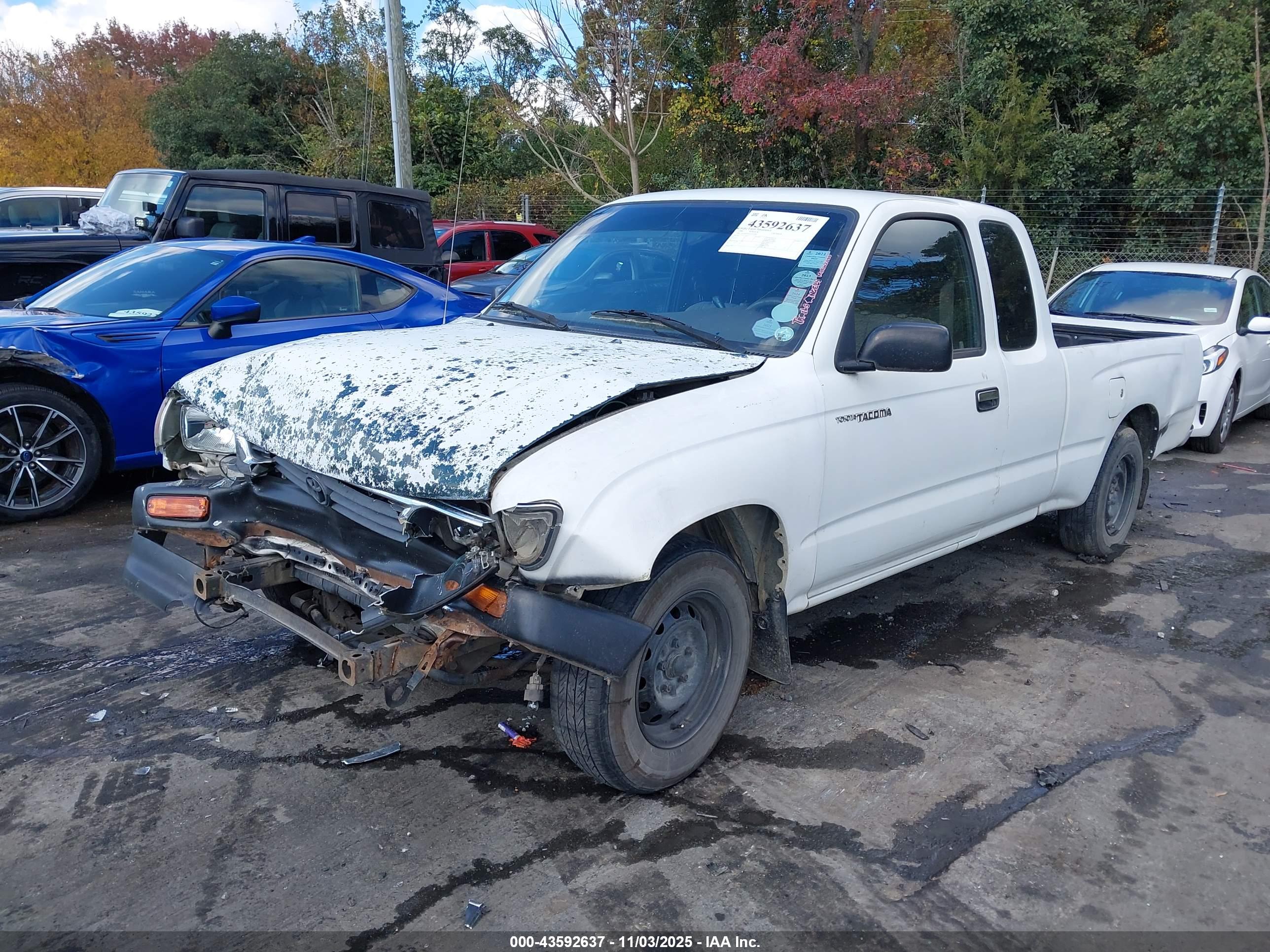 TOYOTA TACOMA image 2