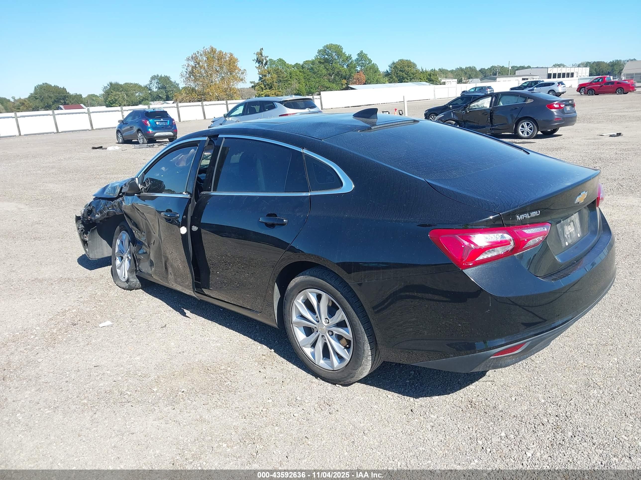 CHEVROLET MALIBU image 3