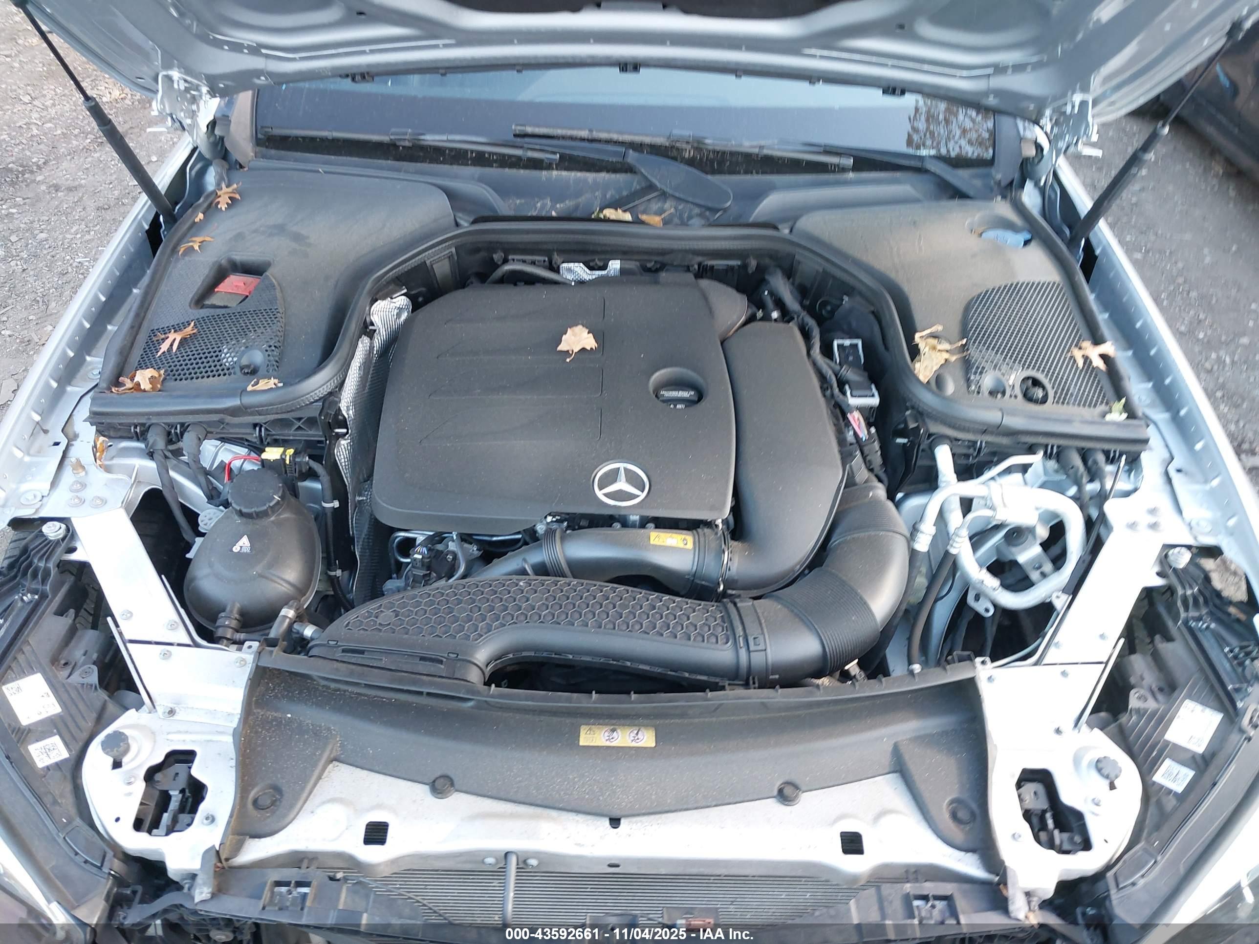 MERCEDES-BENZ E image 10