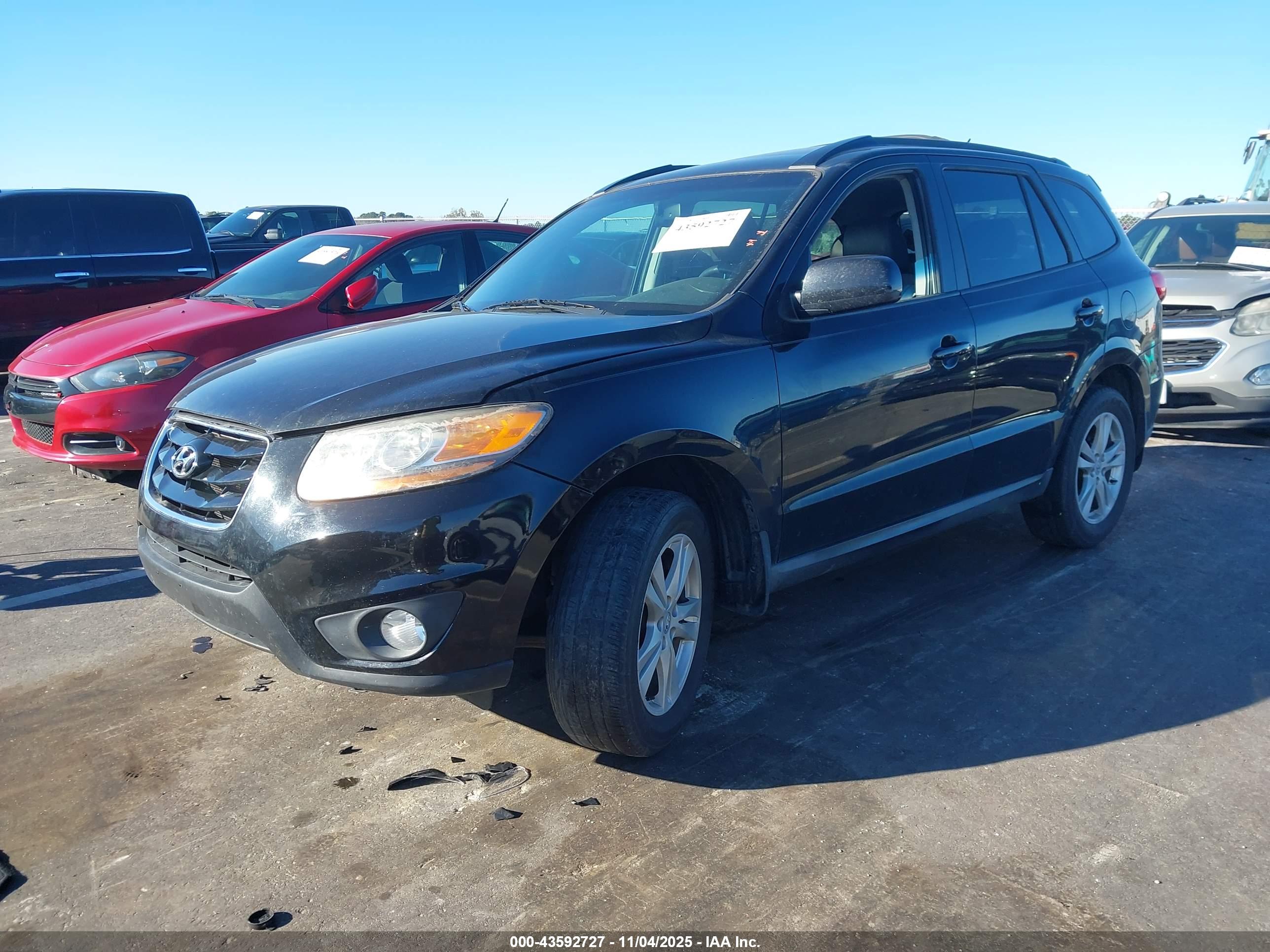 HYUNDAI SANTA image 2