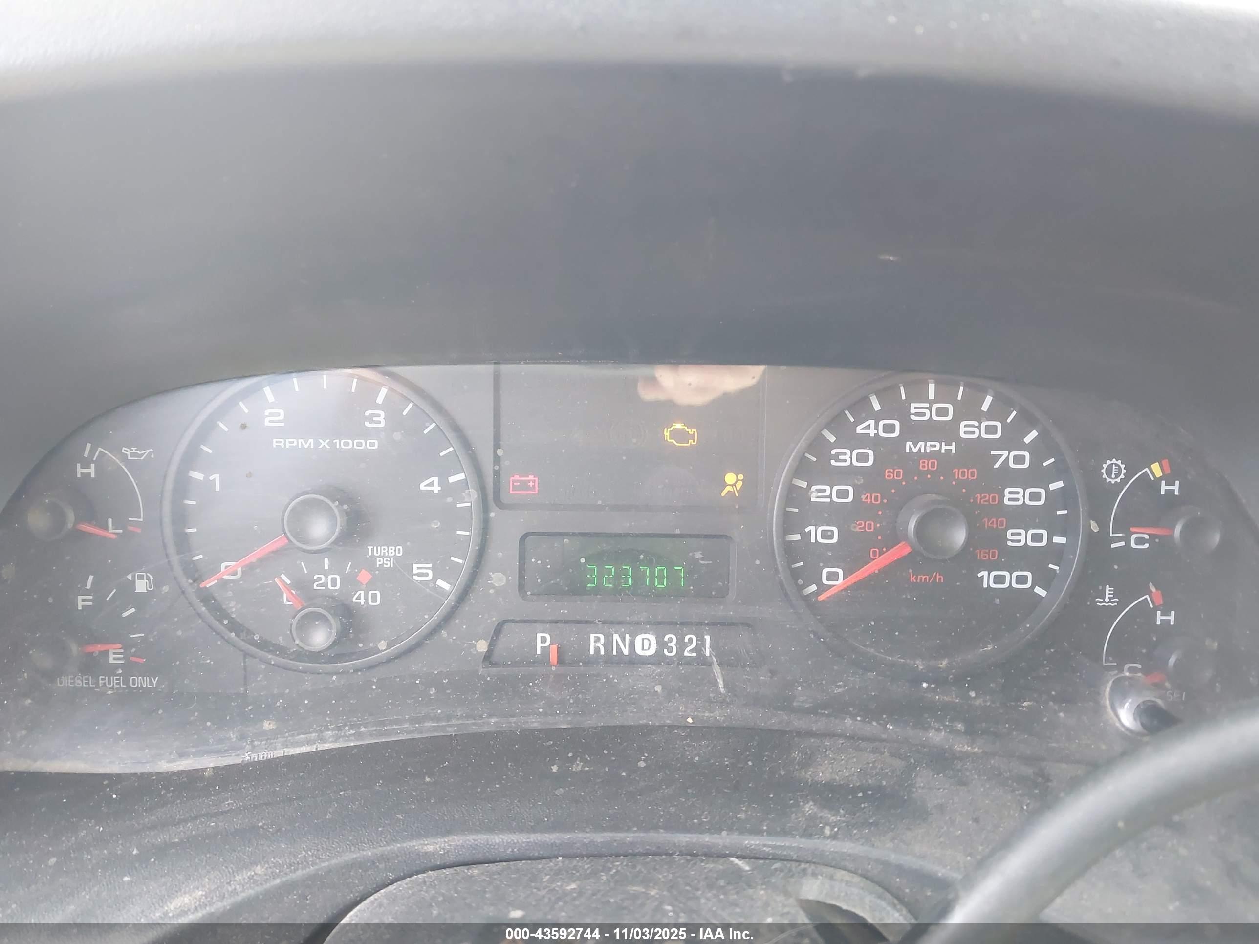 FORD F-250 image 7