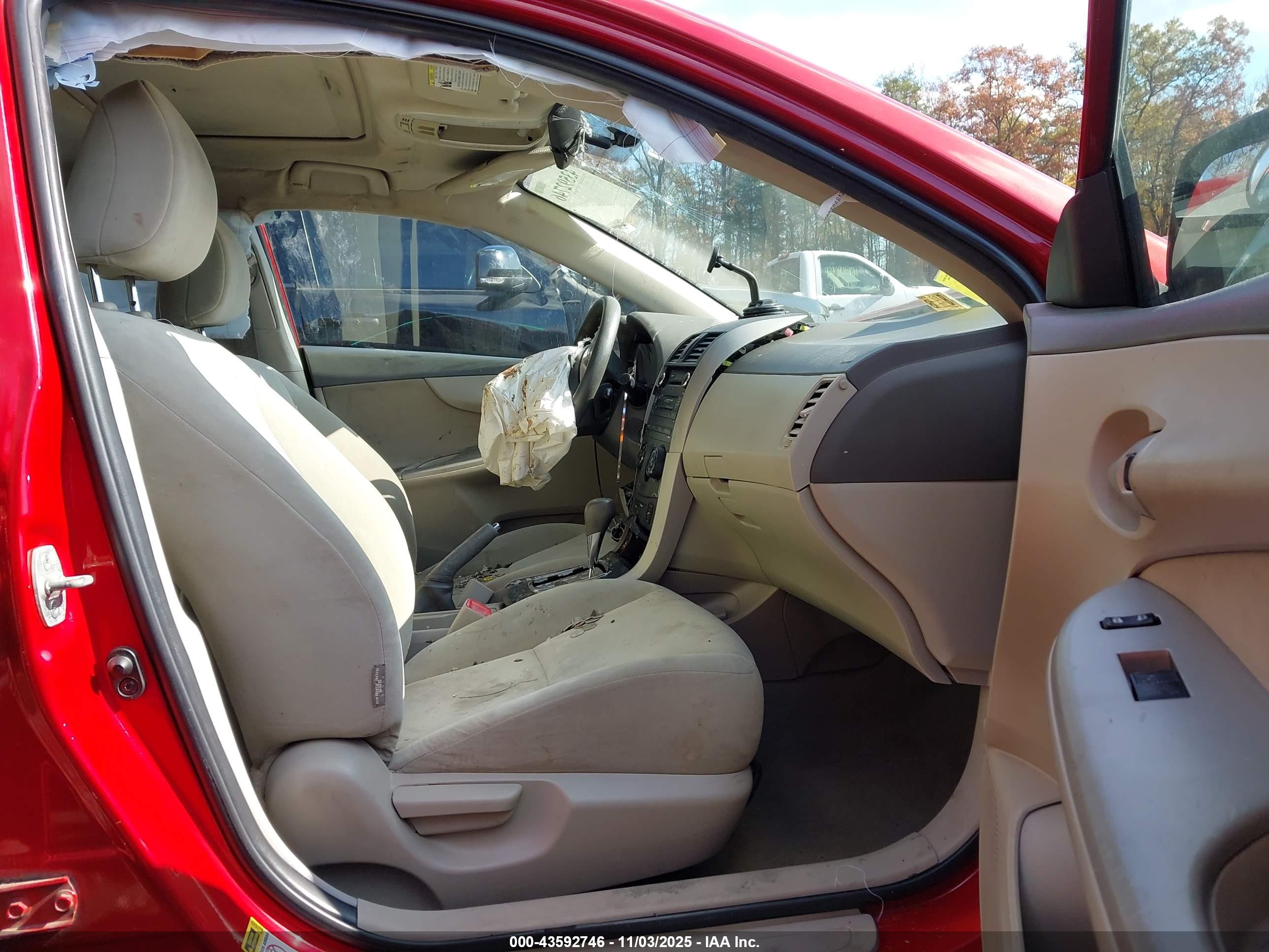 TOYOTA COROLLA image 5