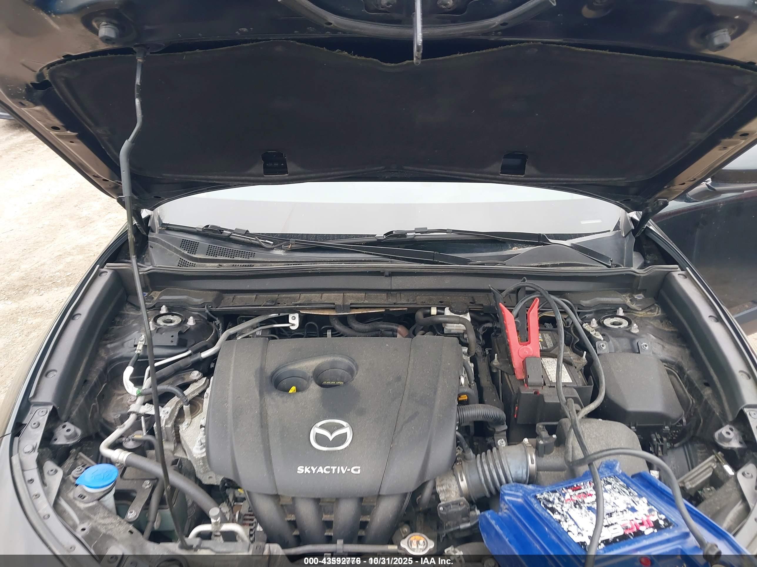 MAZDA CX-30 image 10