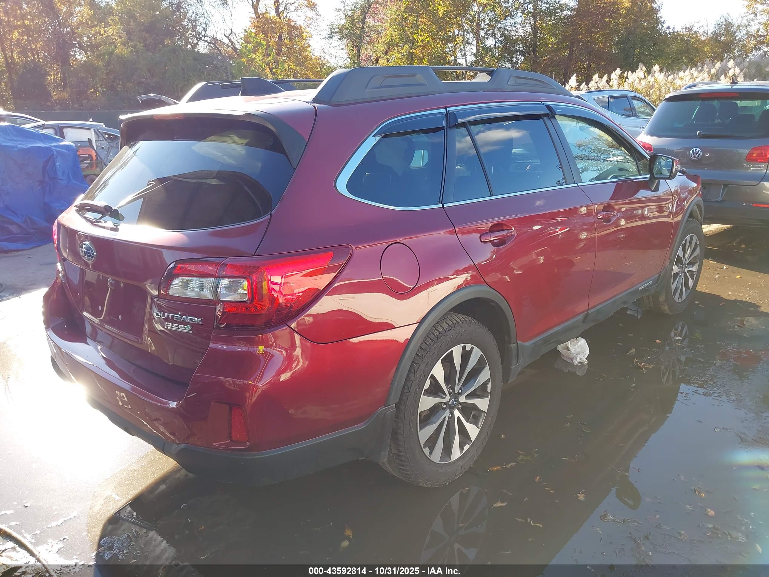 SUBARU OUTBACK image 4