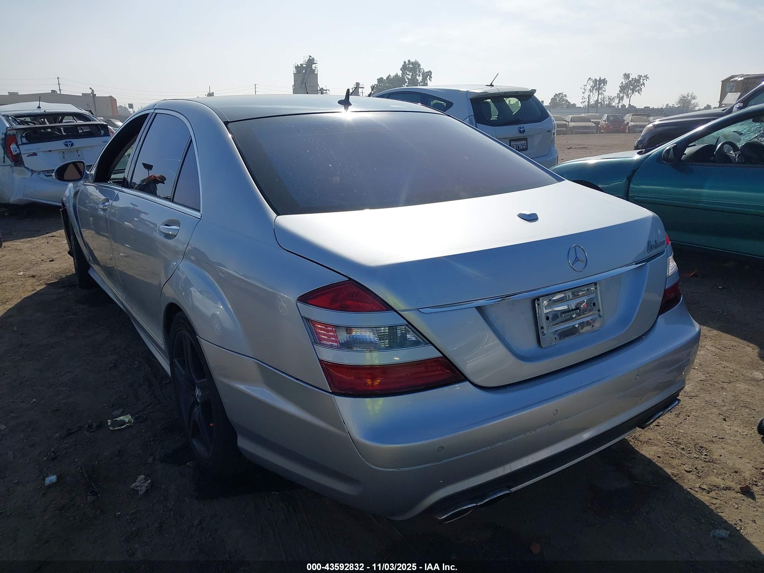 MERCEDES-BENZ S image 3