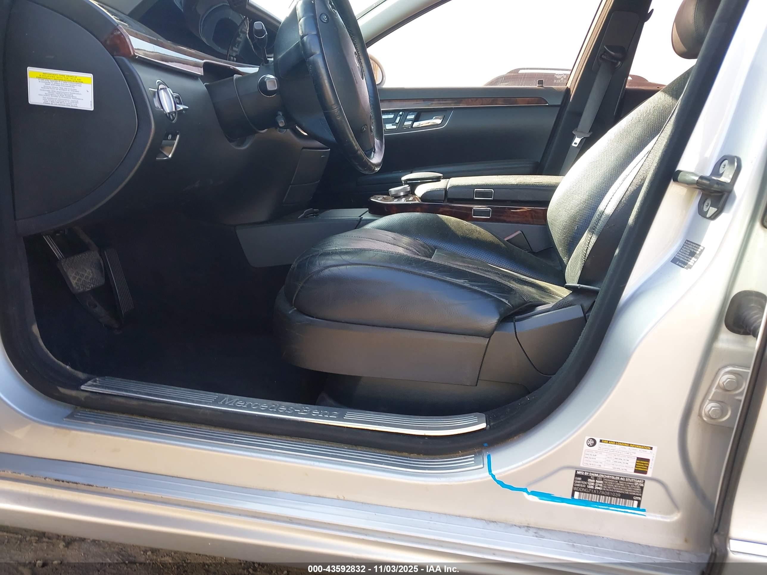 MERCEDES-BENZ S image 6