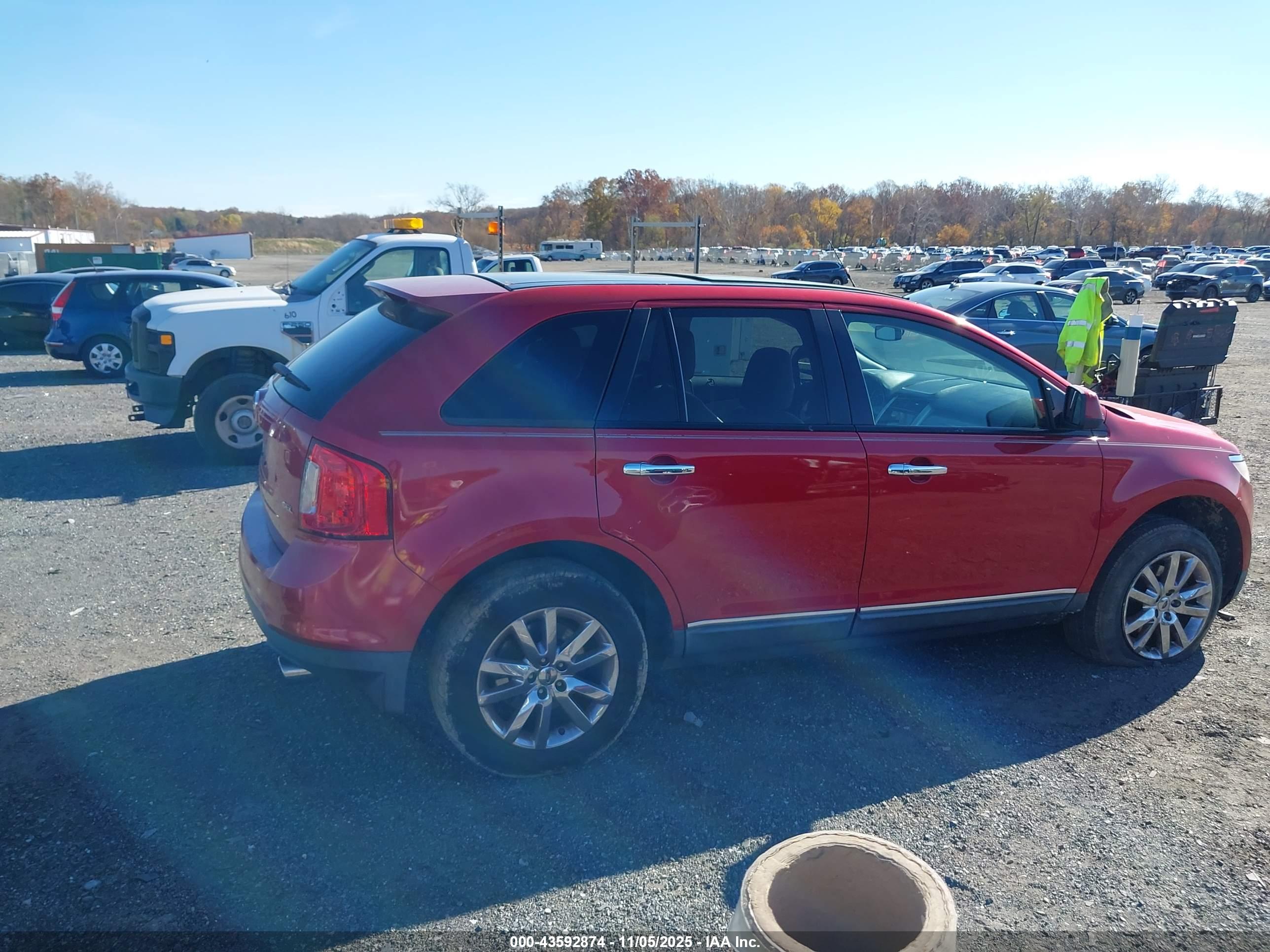 FORD EDGE image 4