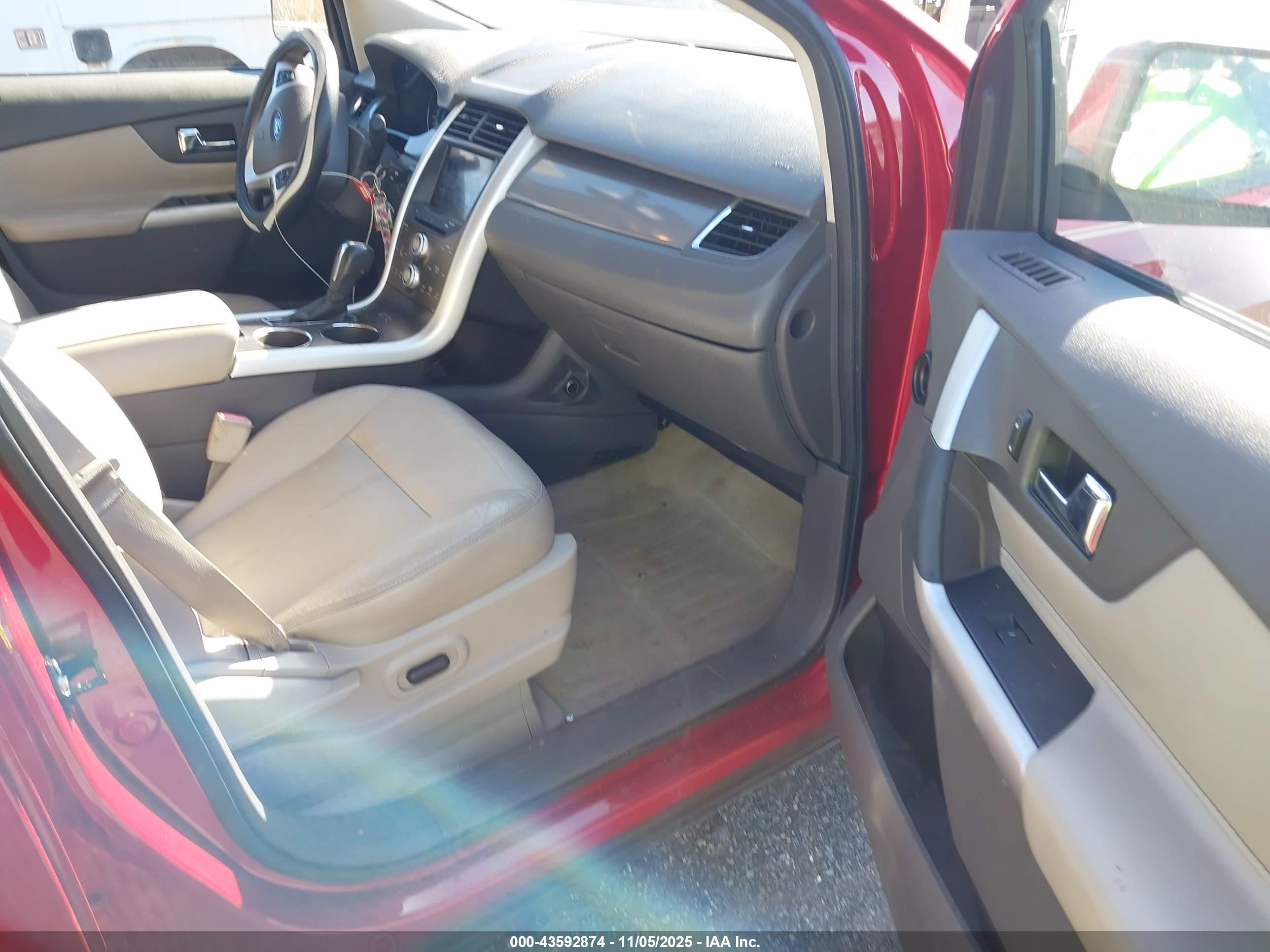 FORD EDGE image 5
