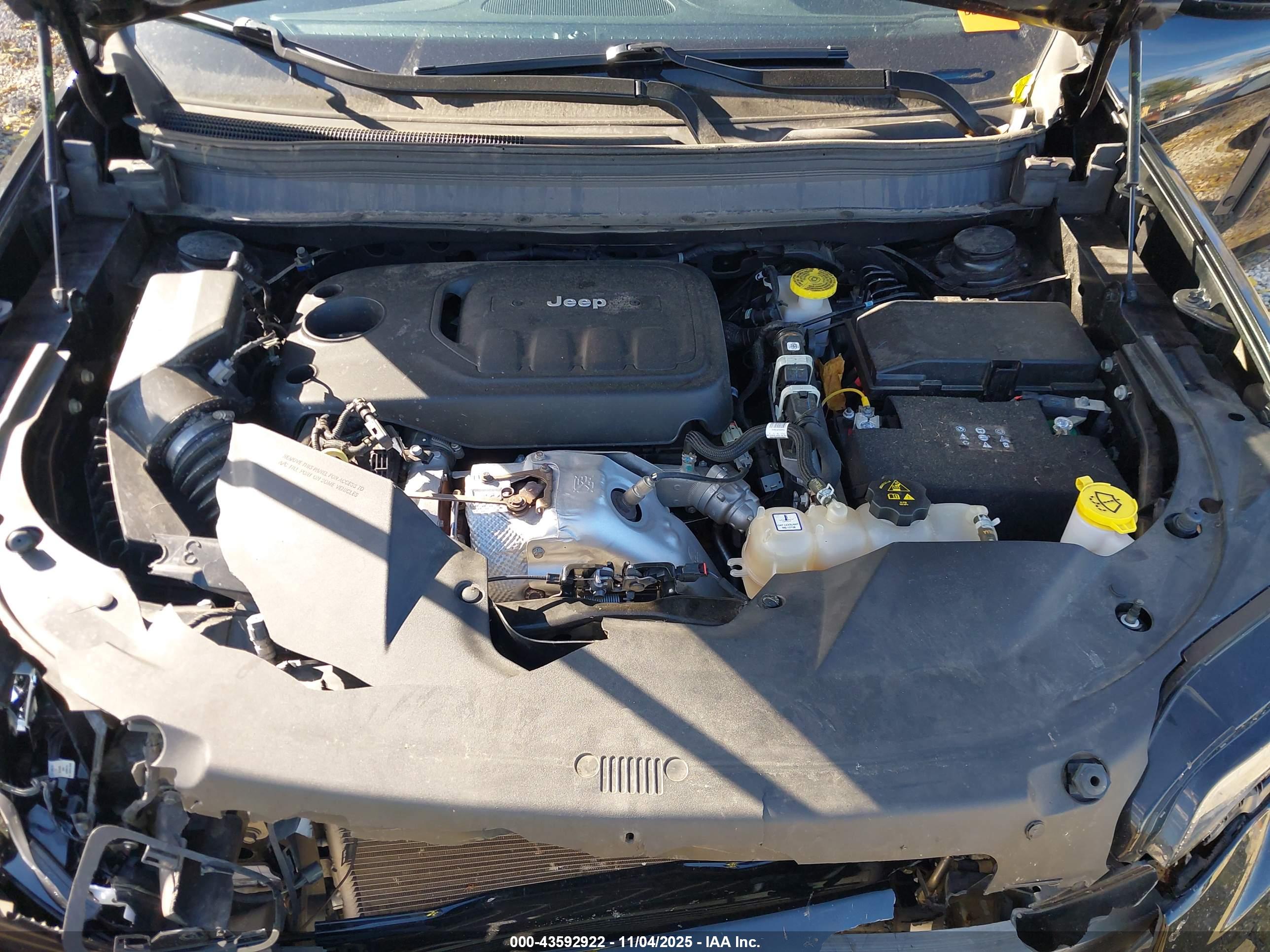 JEEP CHEROKEE image 10