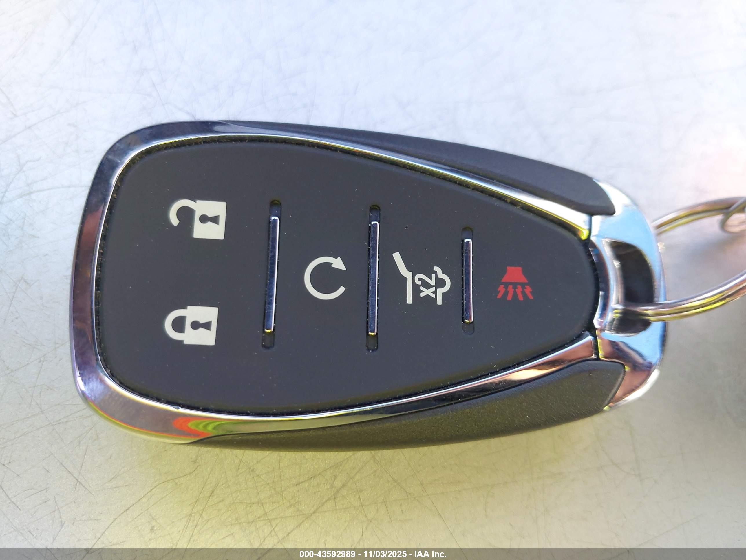 CHEVROLET EQUINOX image 11
