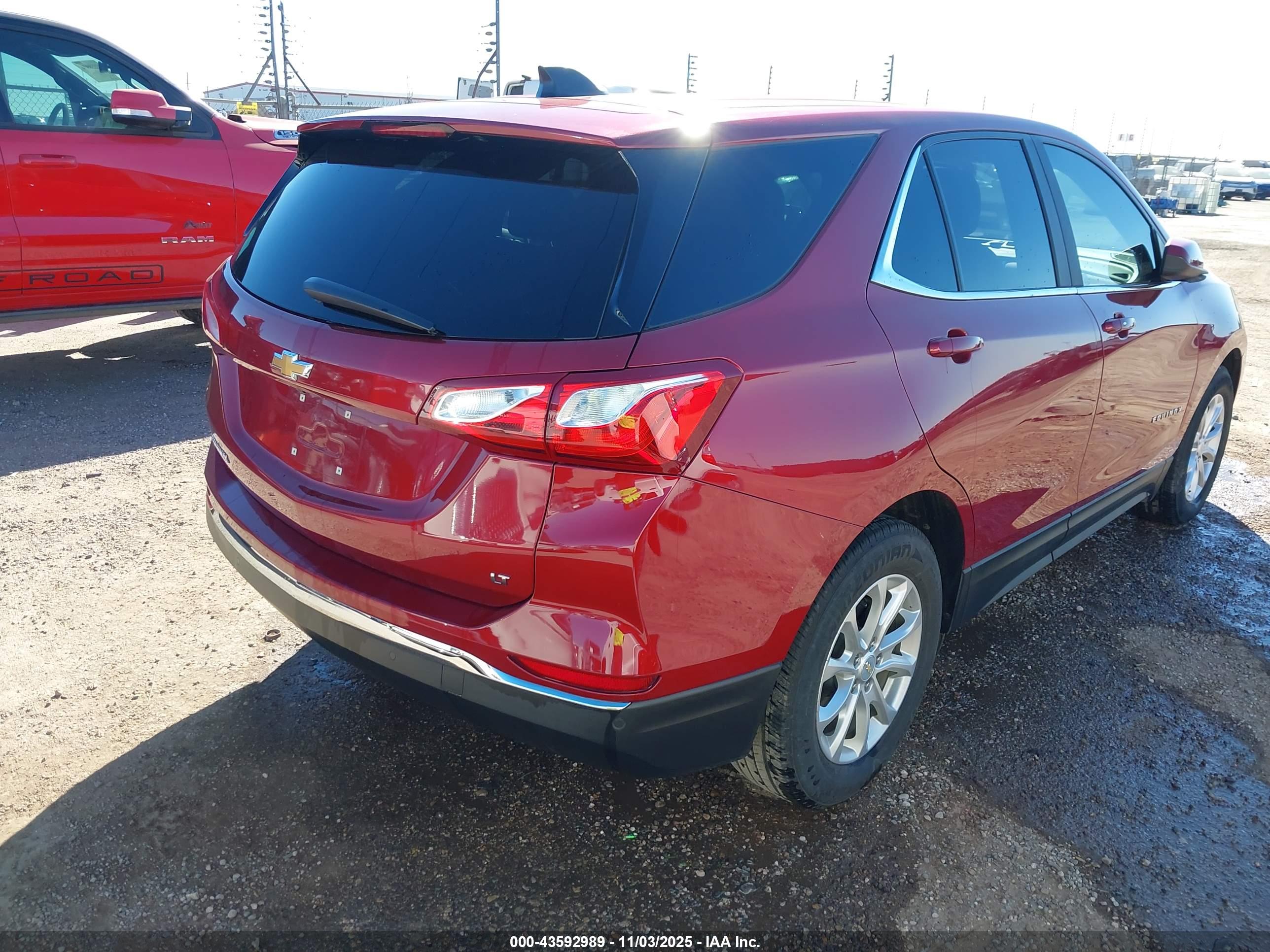 CHEVROLET EQUINOX image 4