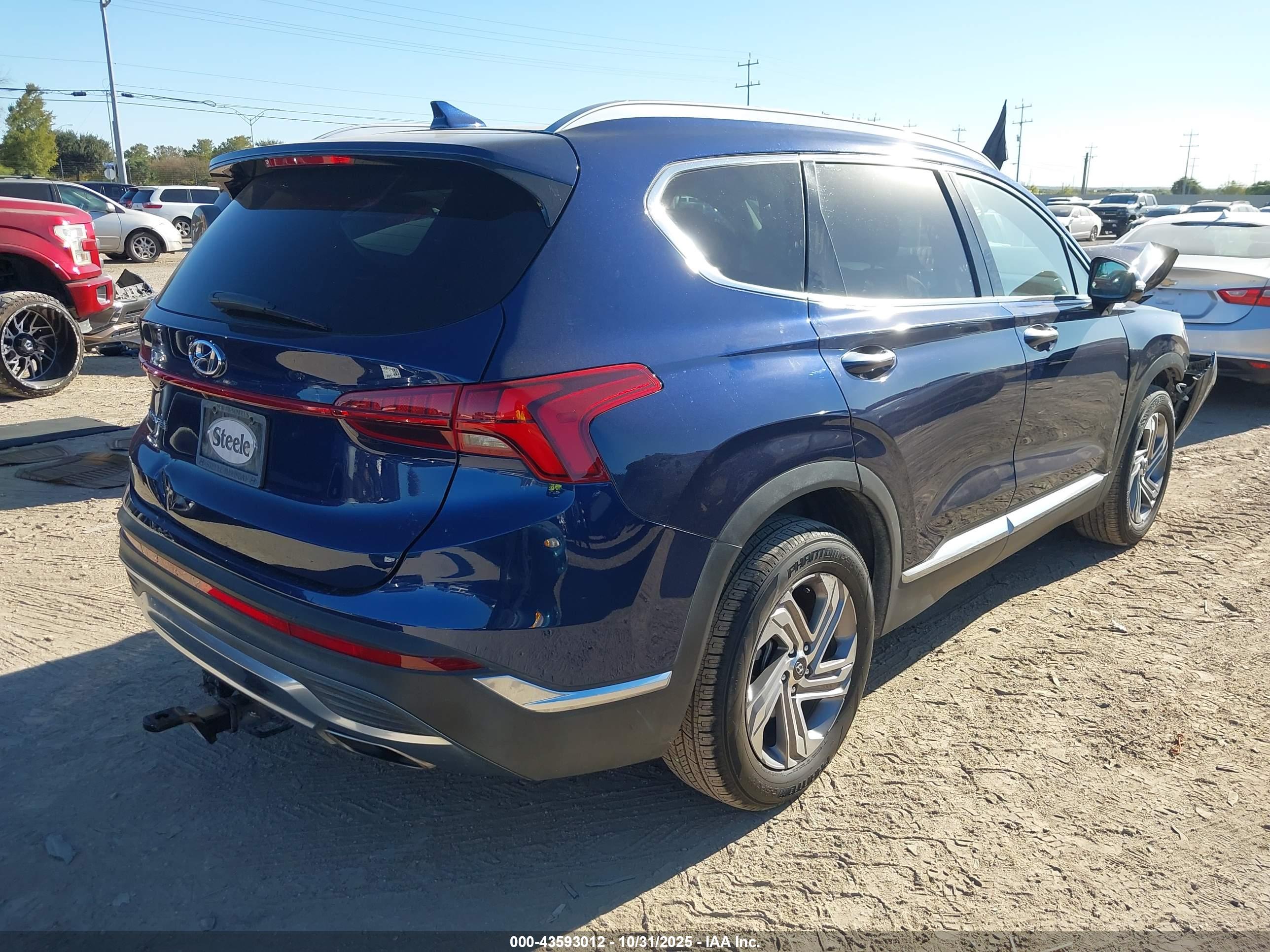 HYUNDAI SANTA image 4
