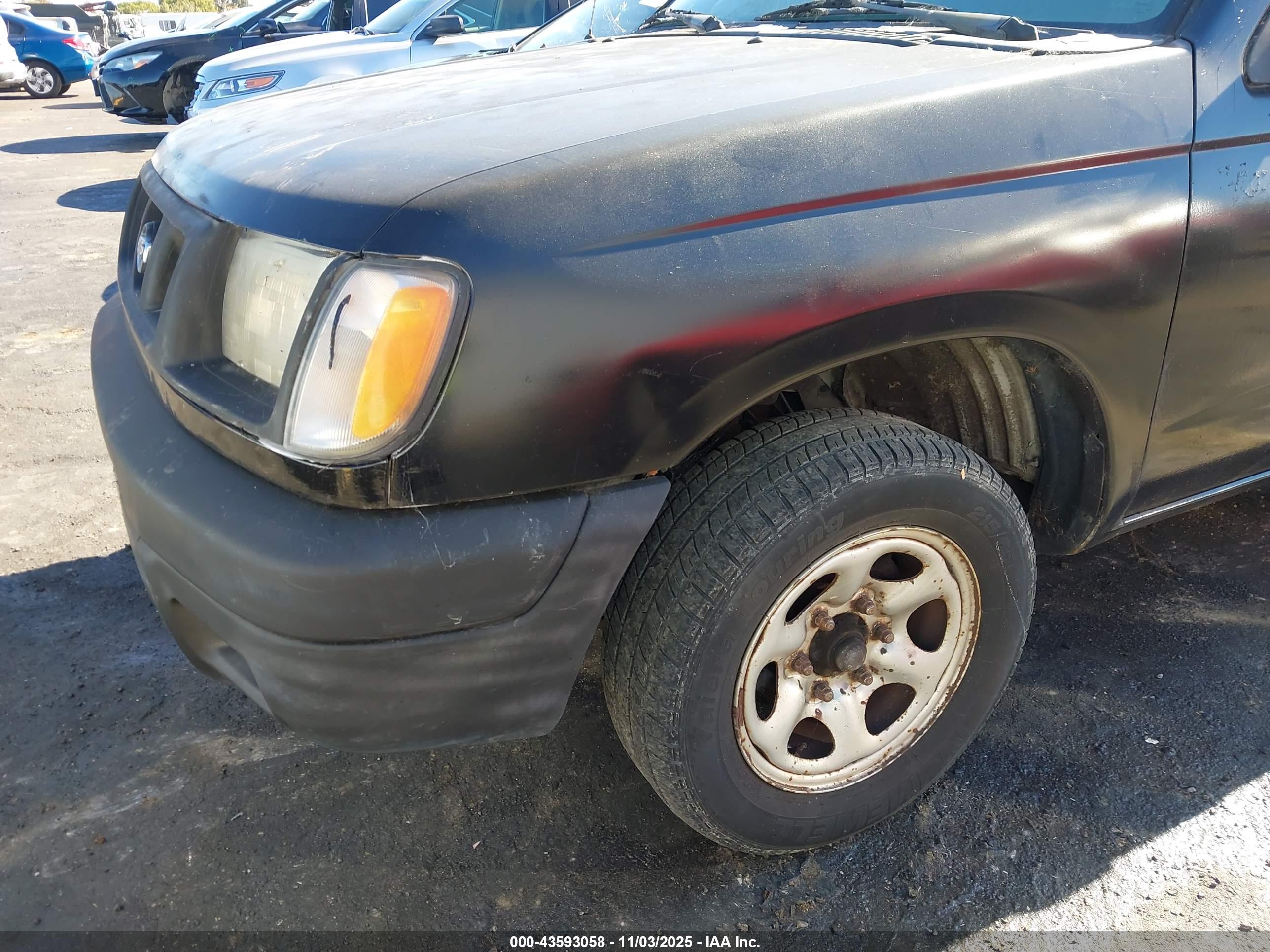 NISSAN FRONTIER image 6