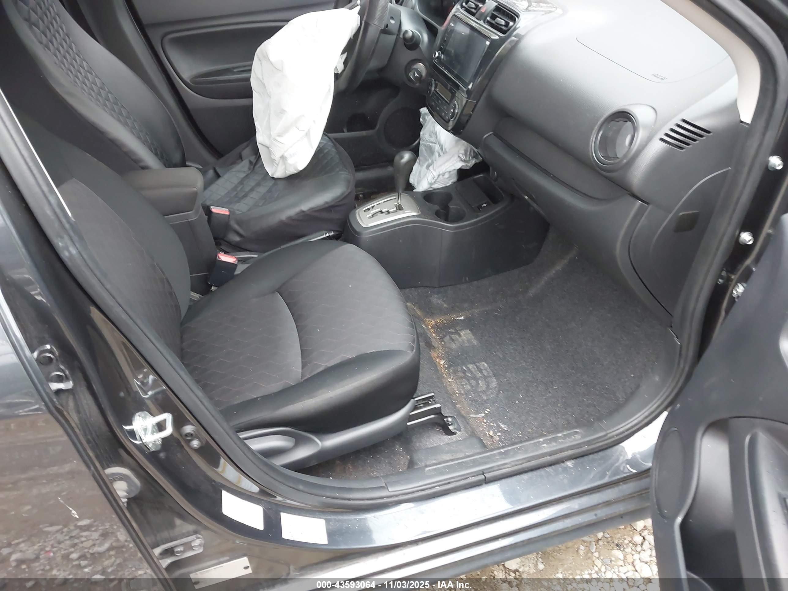 MITSUBISHI MIRAGE image 5