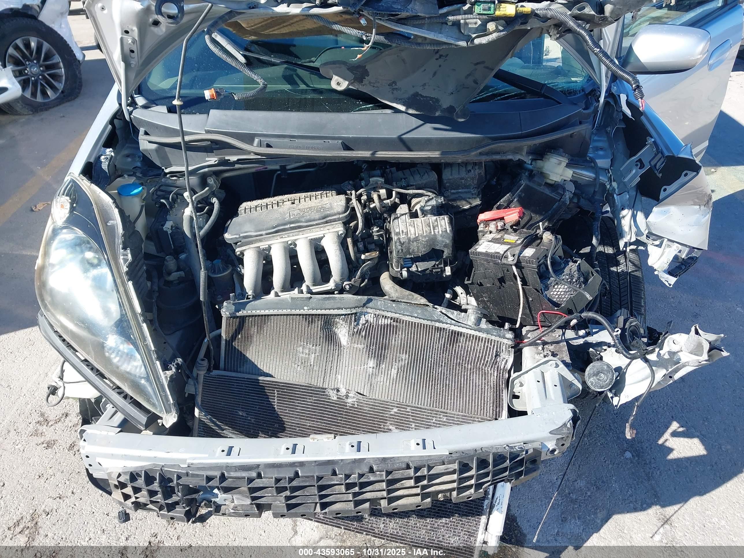 HONDA FIT image 10
