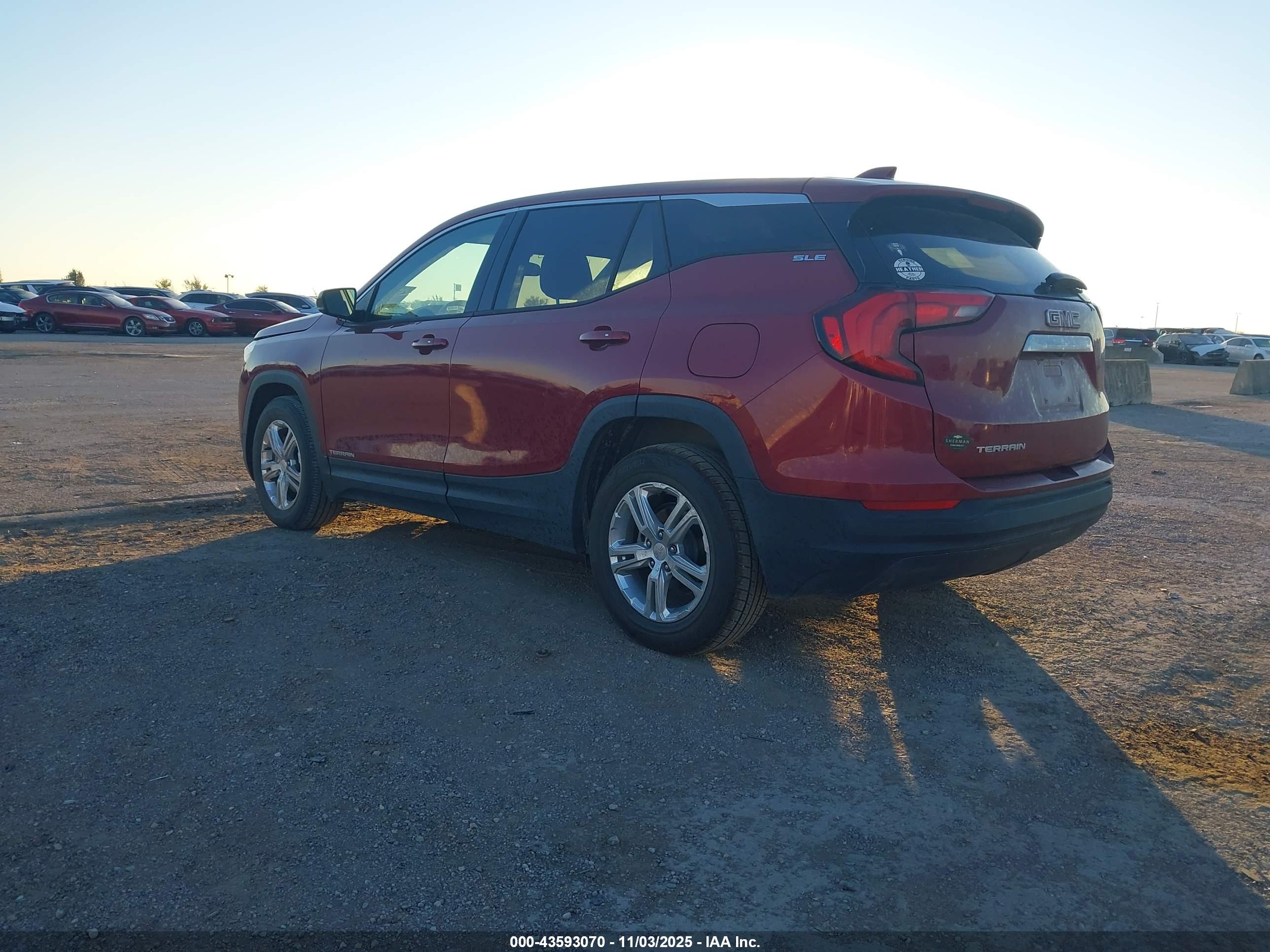 GMC TERRAIN image 3