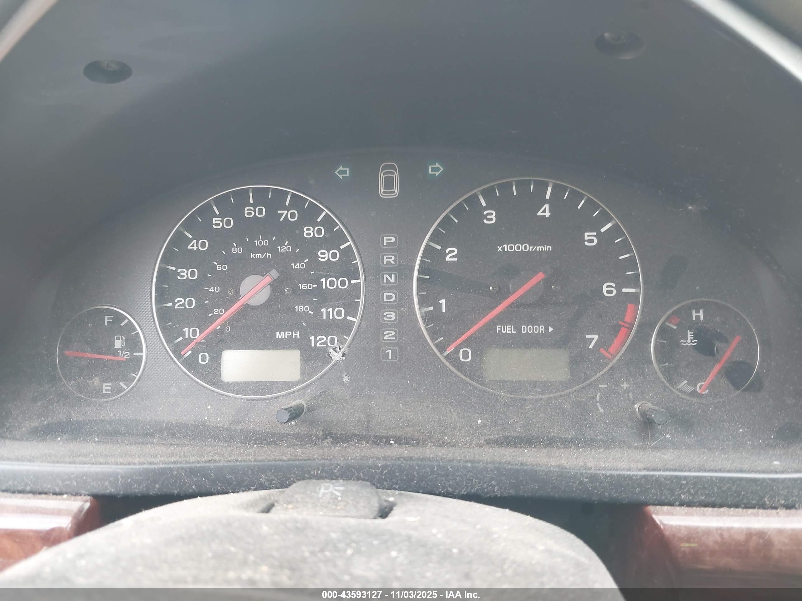 SUBARU OUTBACK image 7