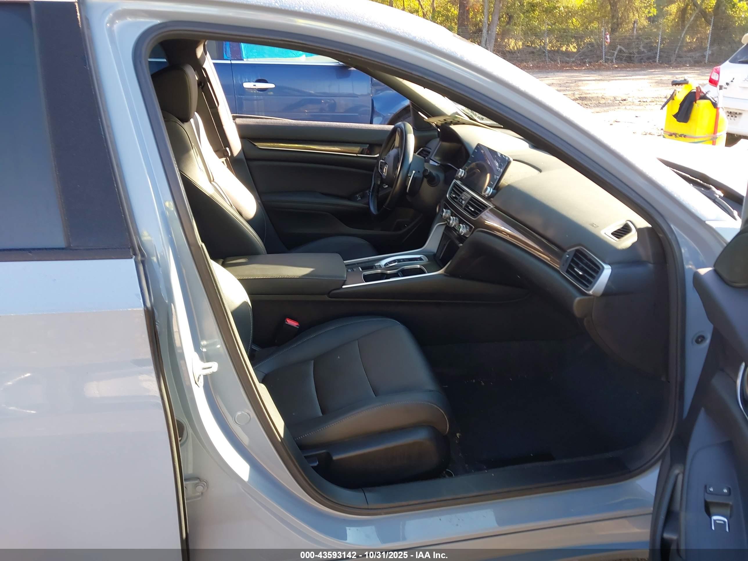 HONDA ACCORD image 5