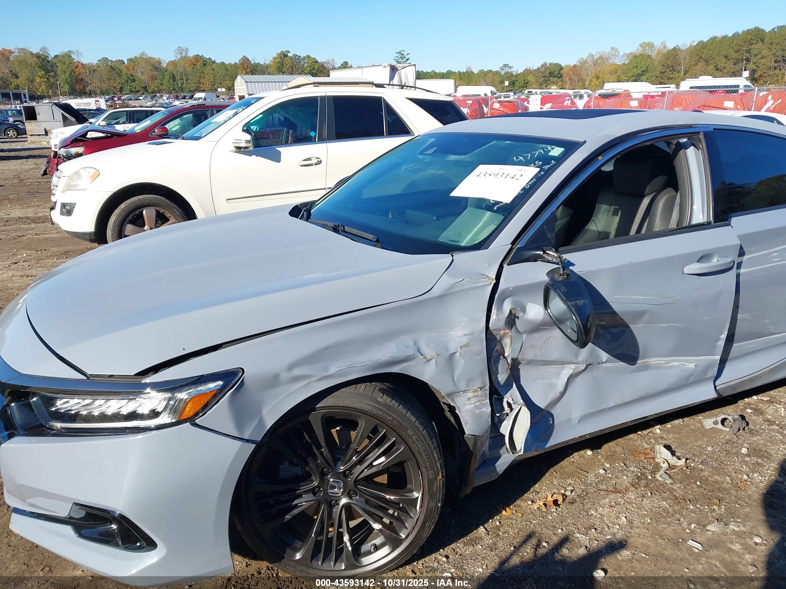 HONDA ACCORD image 6