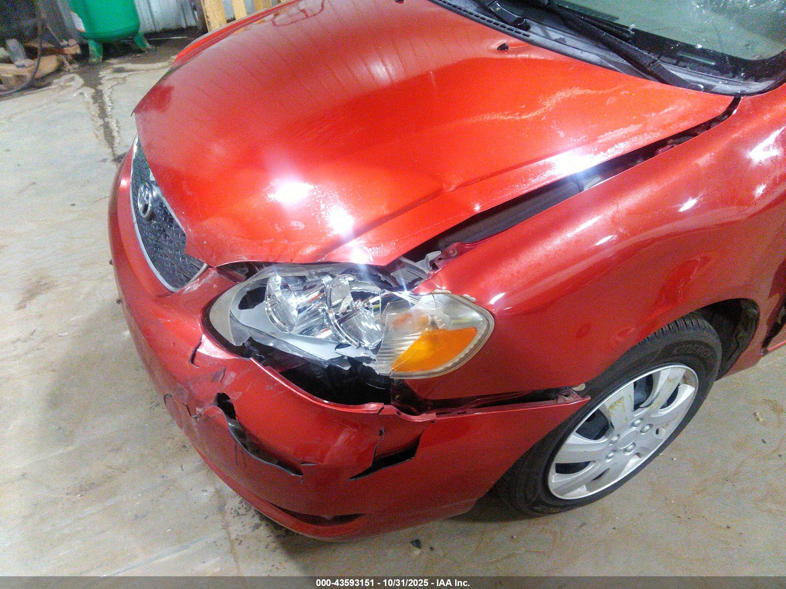 TOYOTA COROLLA image 6