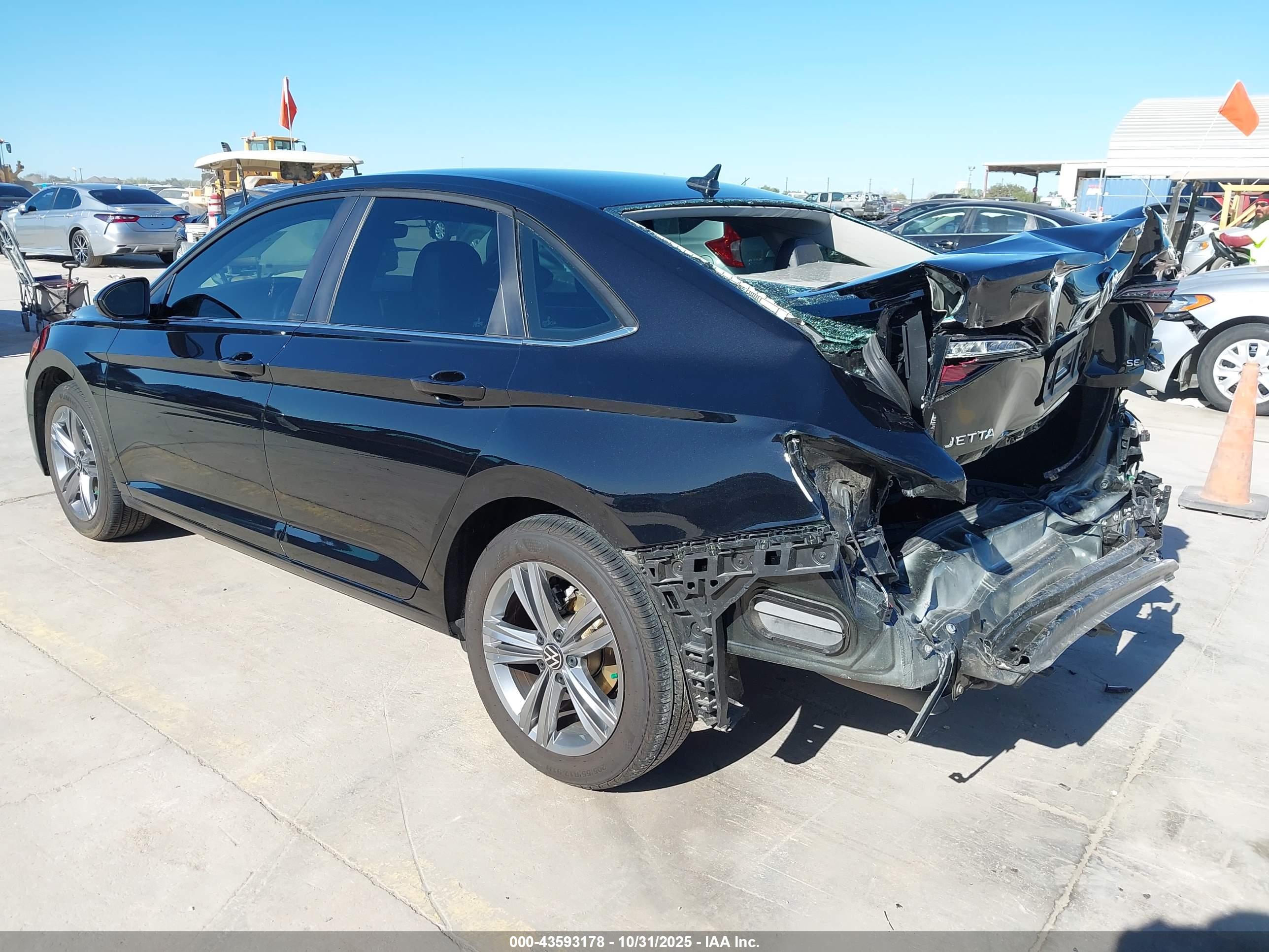 VOLKSWAGEN JETTA image 3