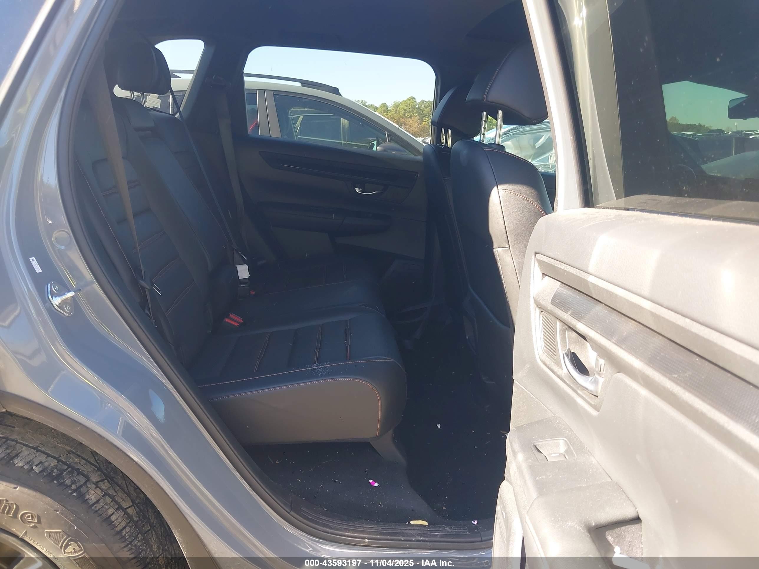 HONDA CR-V image 8