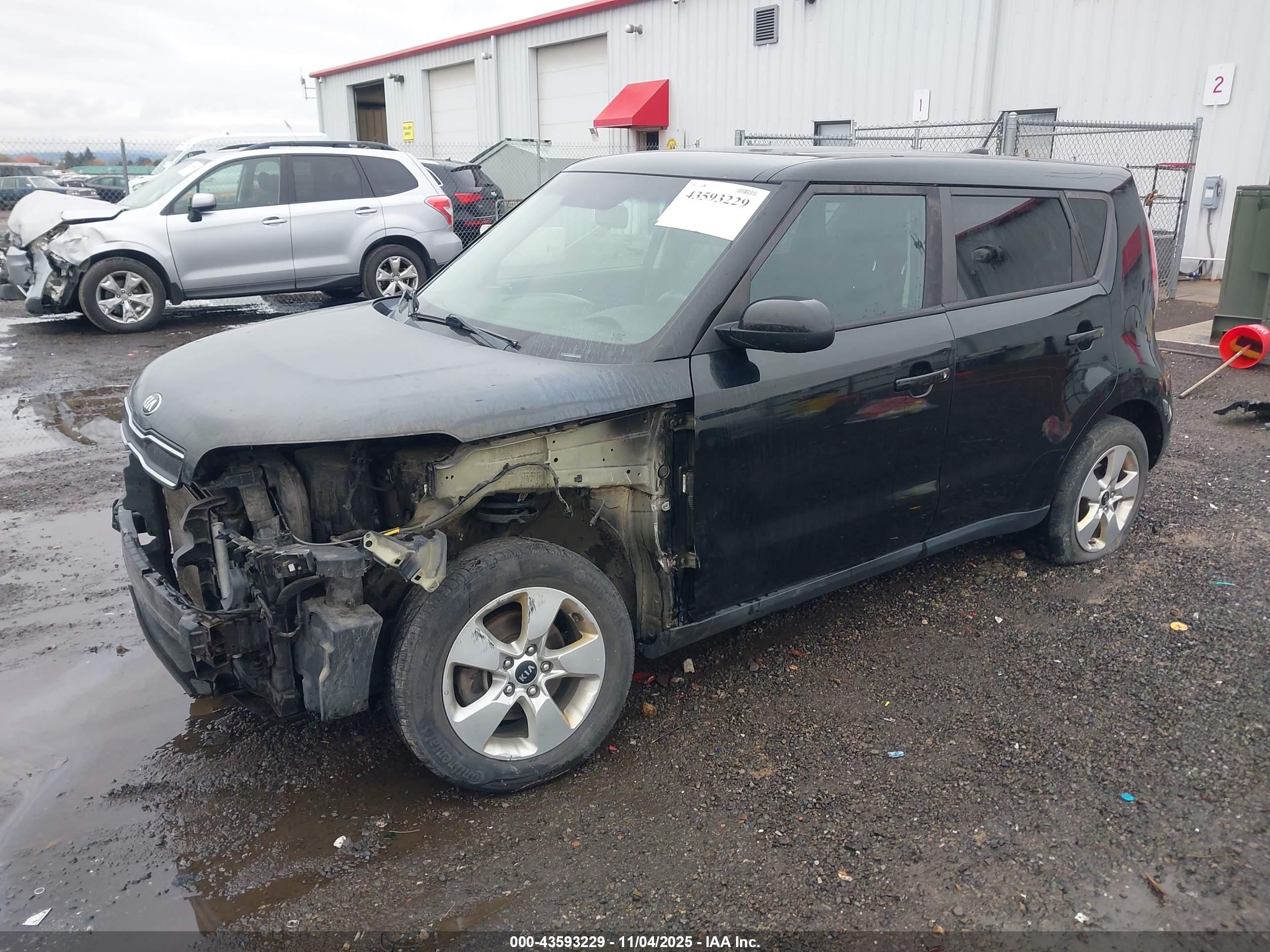 KIA SOUL image 2