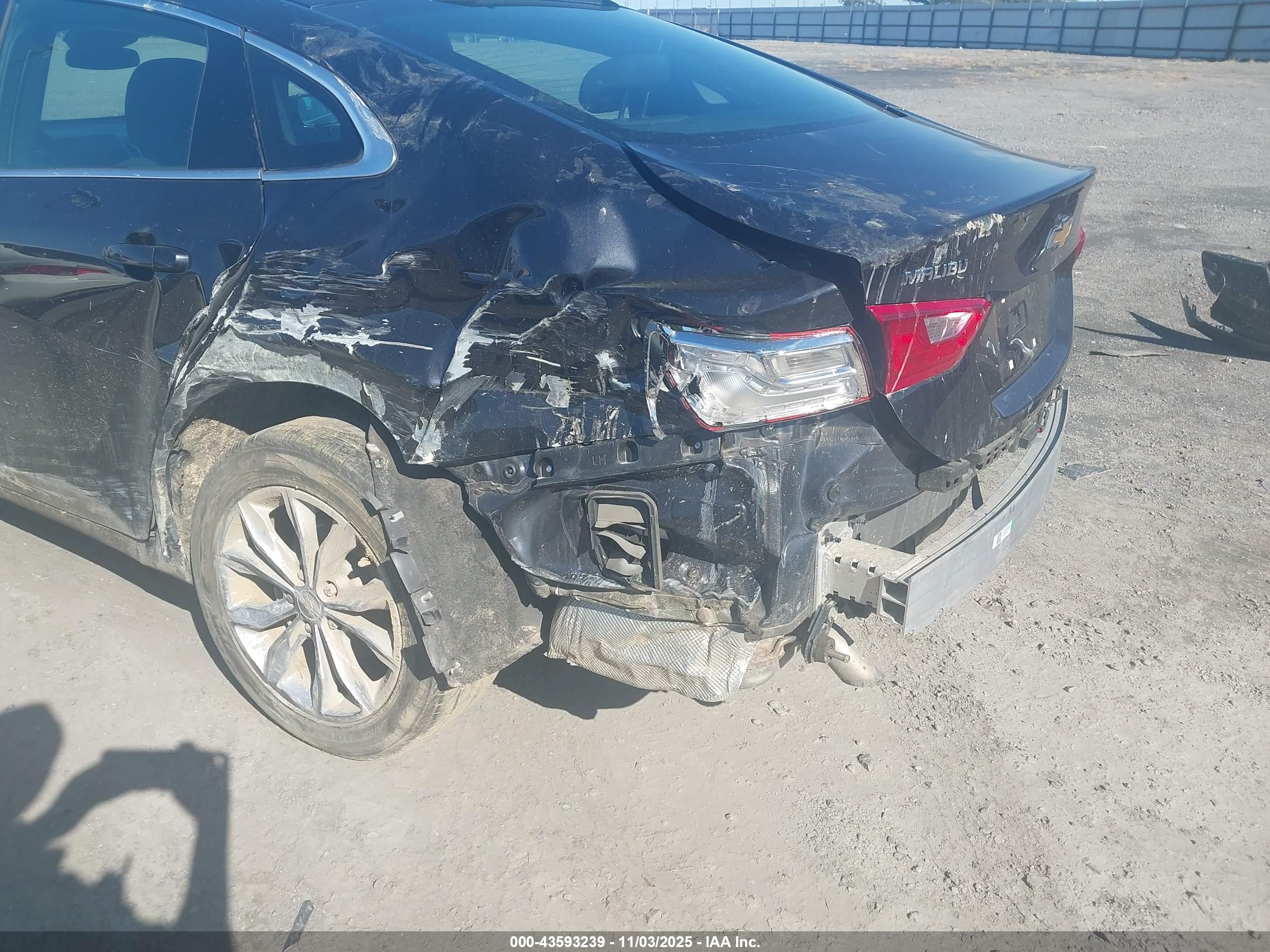 CHEVROLET MALIBU image 6