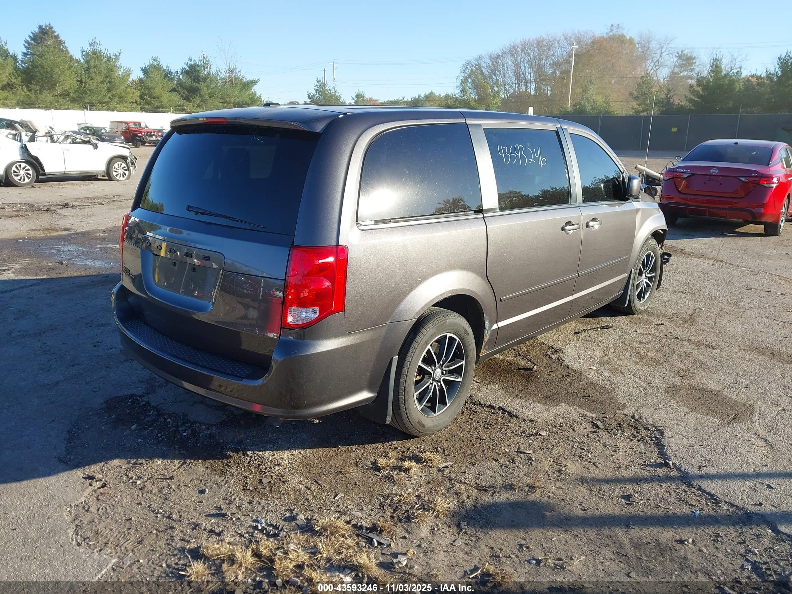DODGE GRAND image 4
