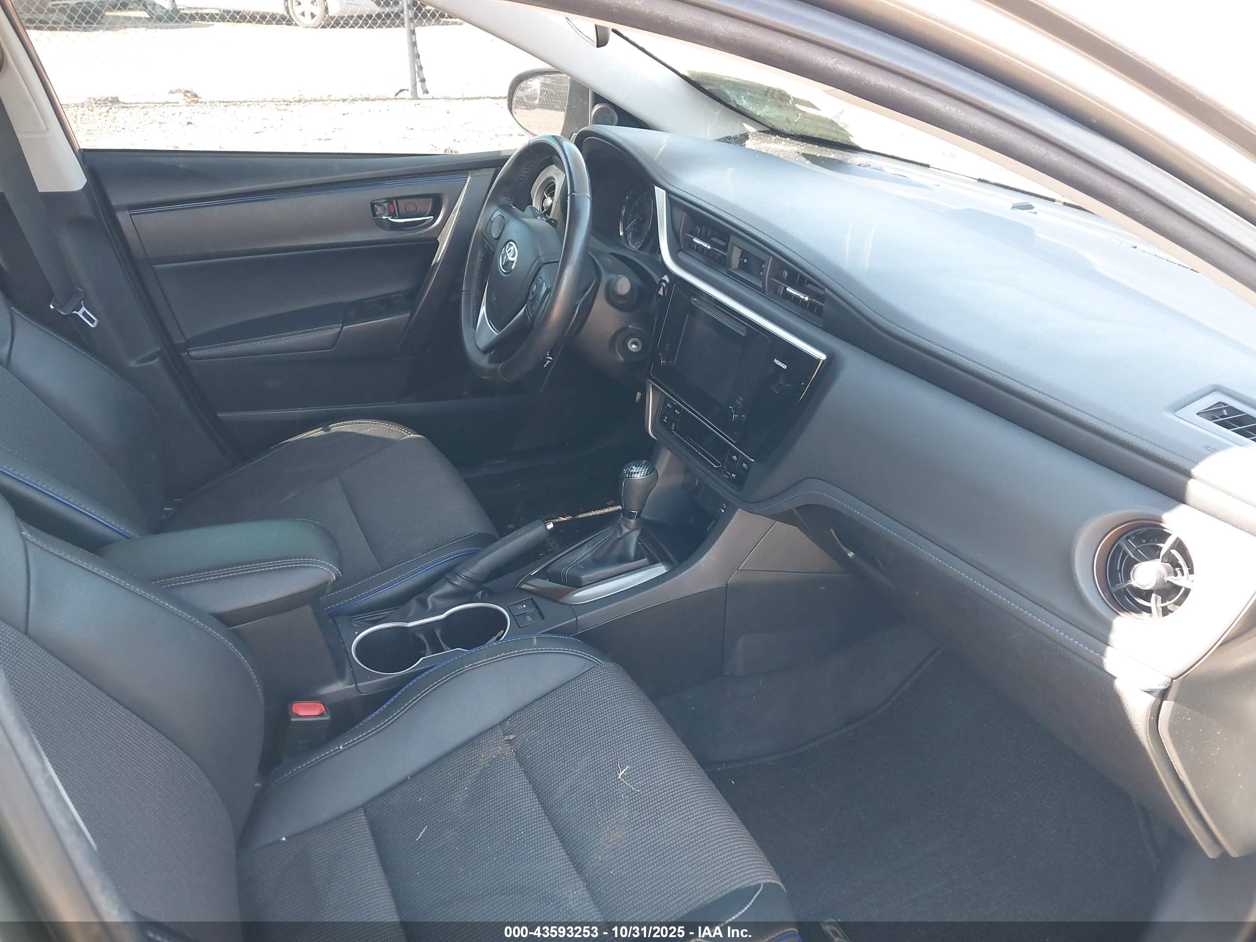 TOYOTA COROLLA image 5