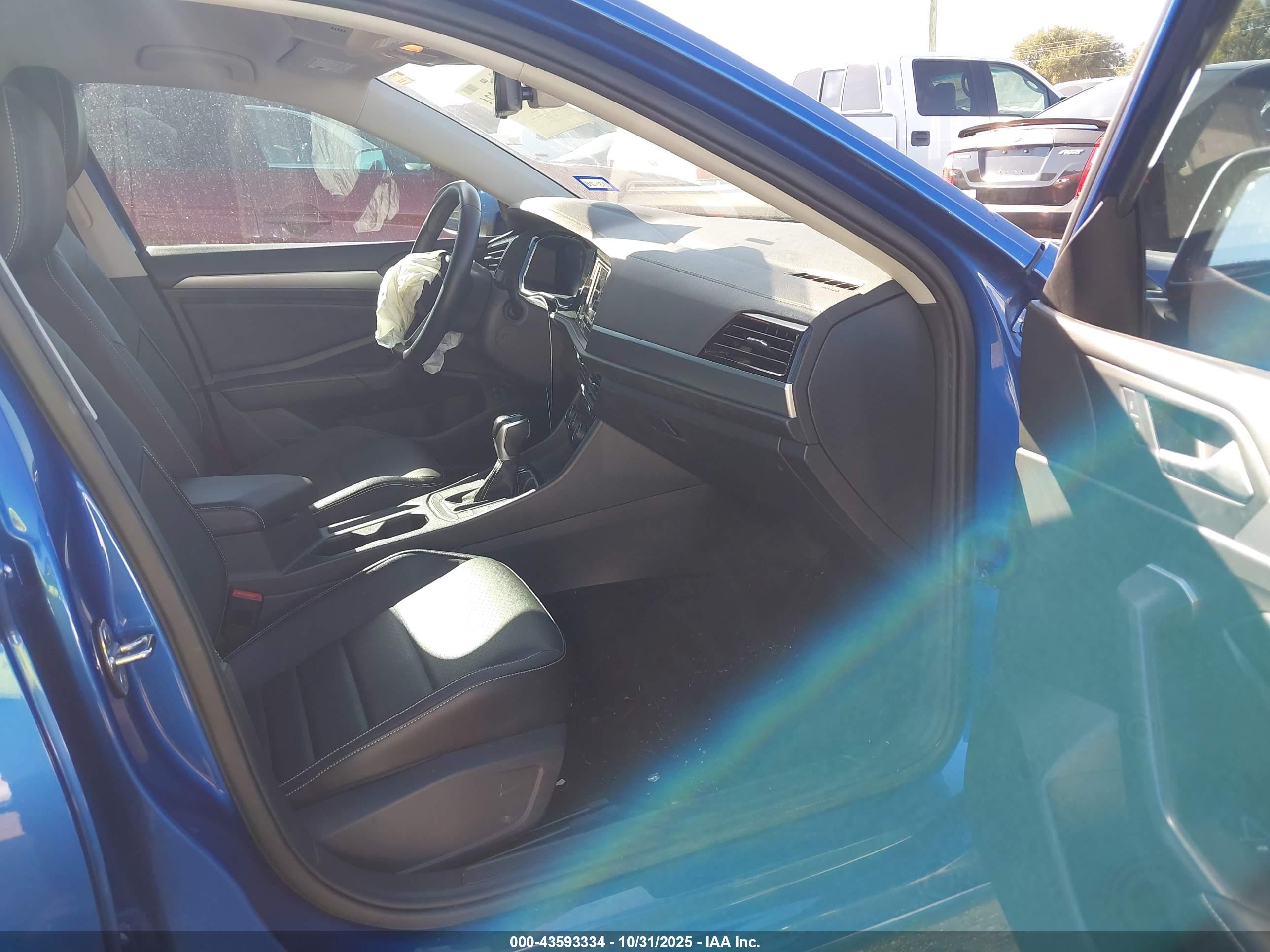 VOLKSWAGEN JETTA image 5